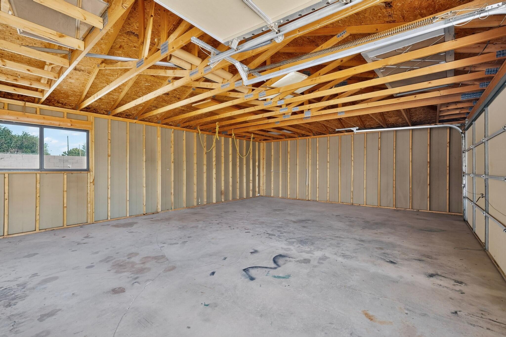 Photo 14 — 407 C De Baca Lane NW