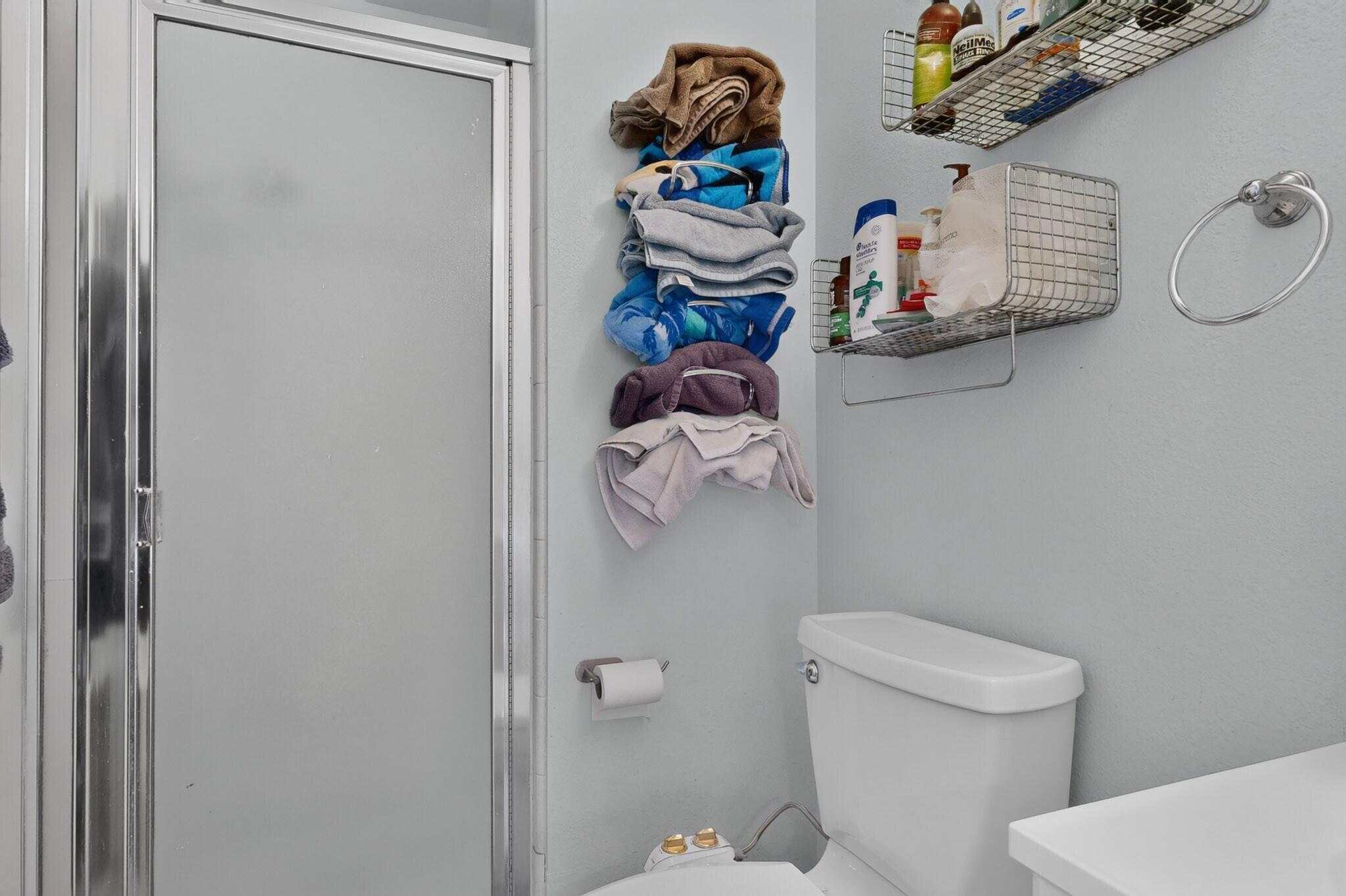 Photo 14 — 1709 Kirby Street NE