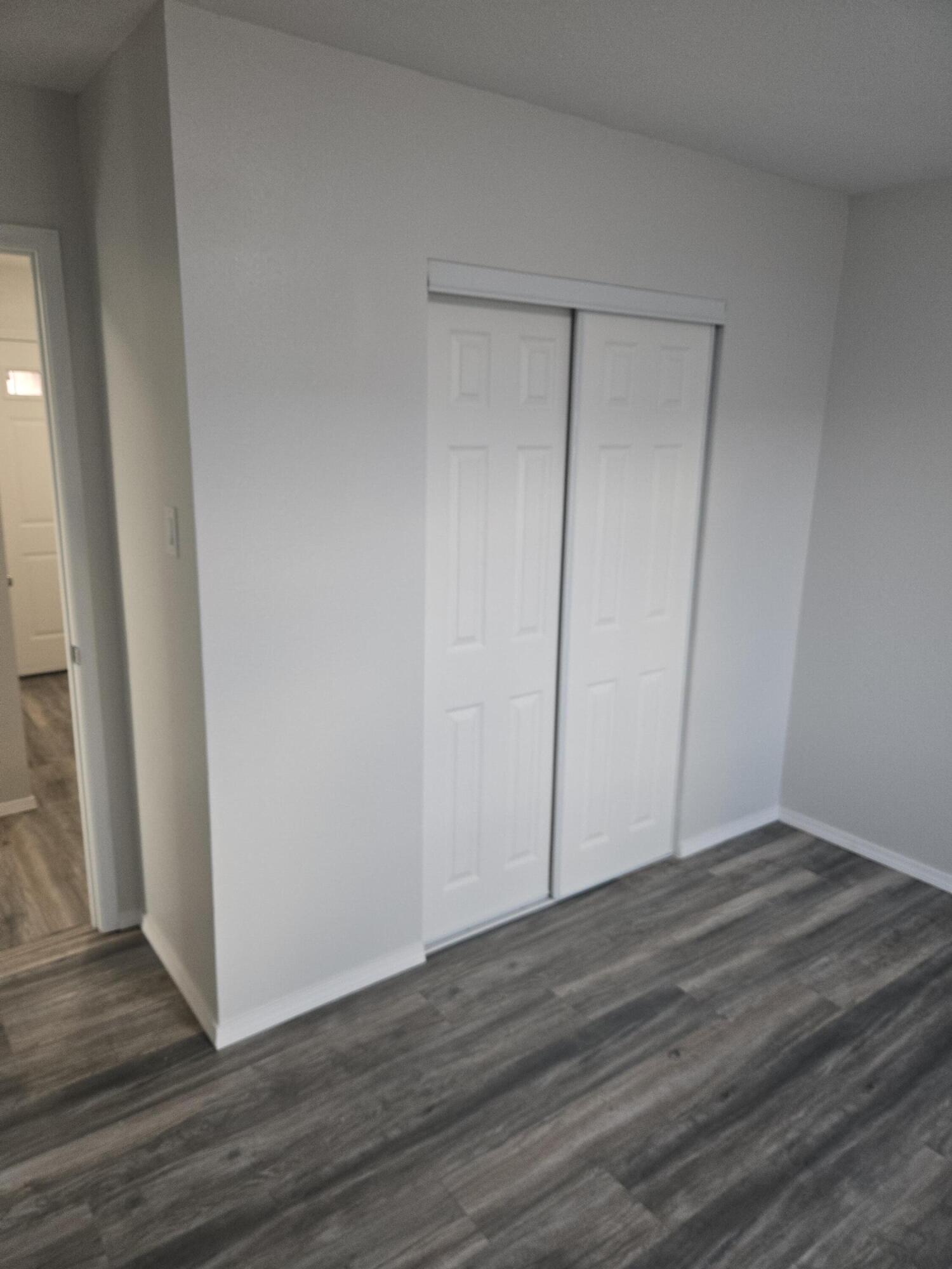 Photo 12 — 824 Landman Drive NE