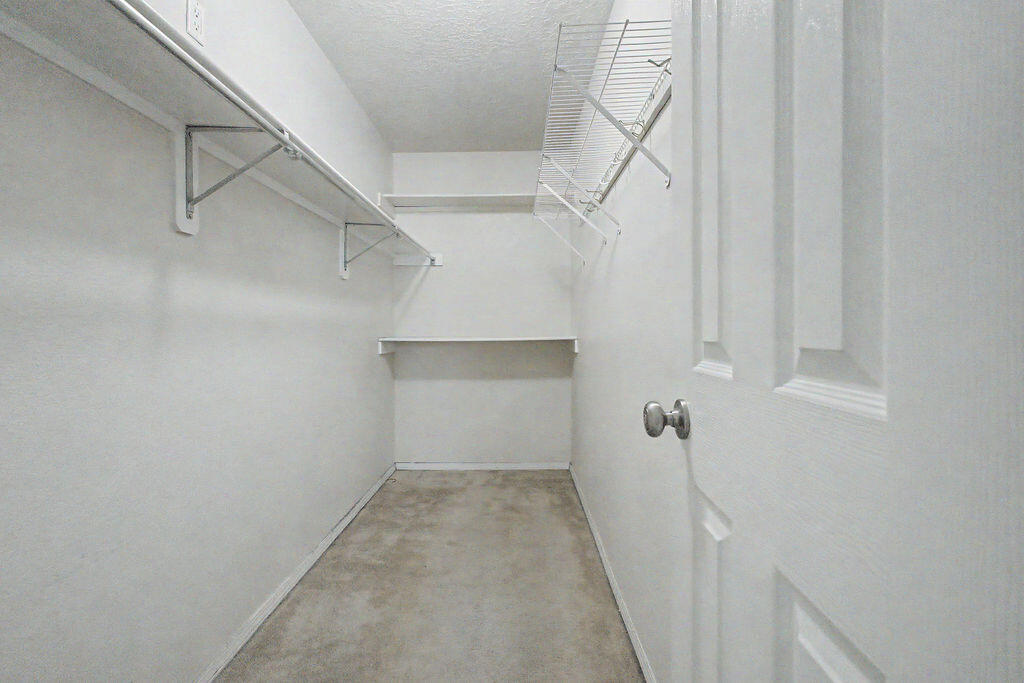 Photo 8 — 6309 Sunray Road NW