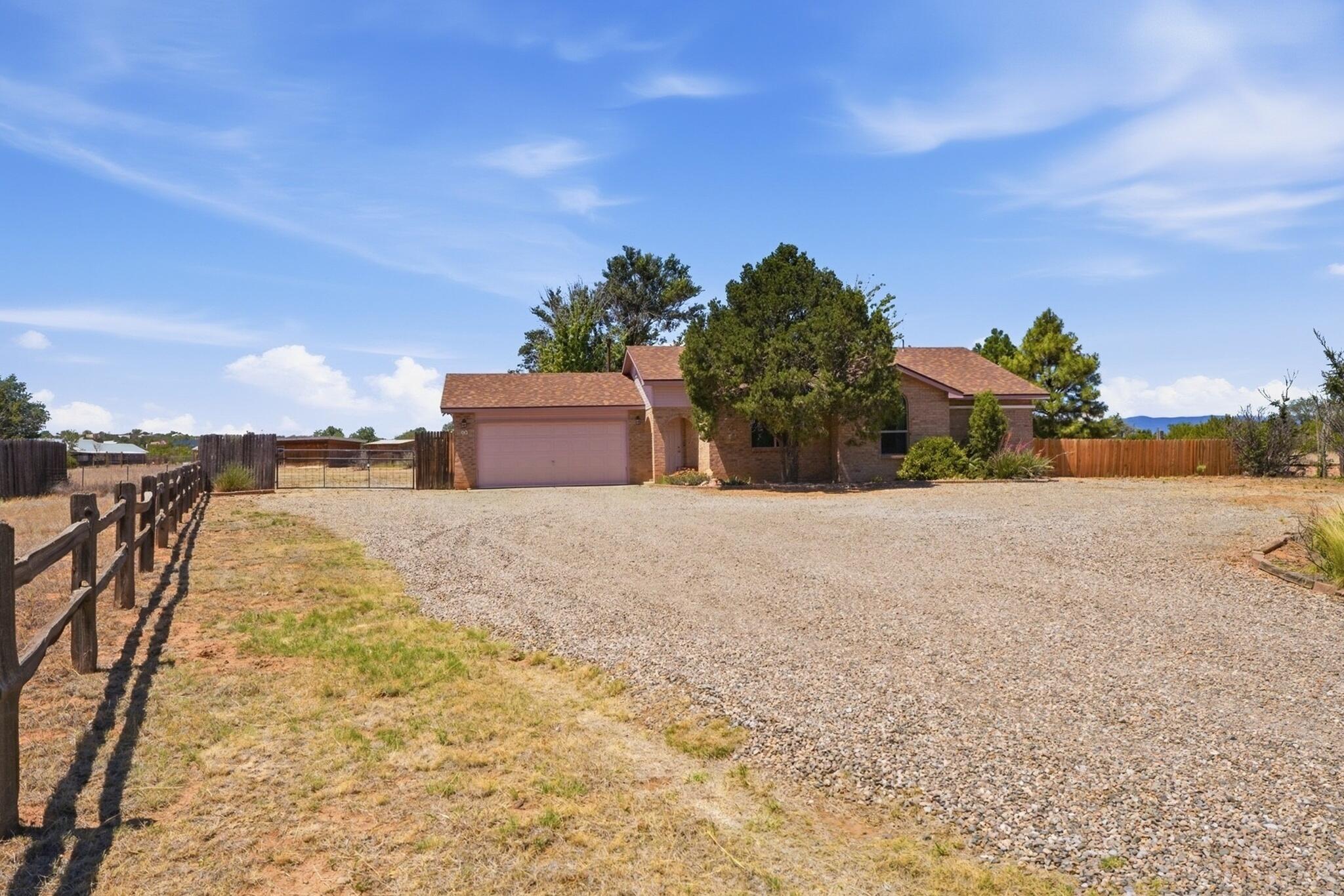 58 Salida Del Sol Trail, Edgewood, NM 87015