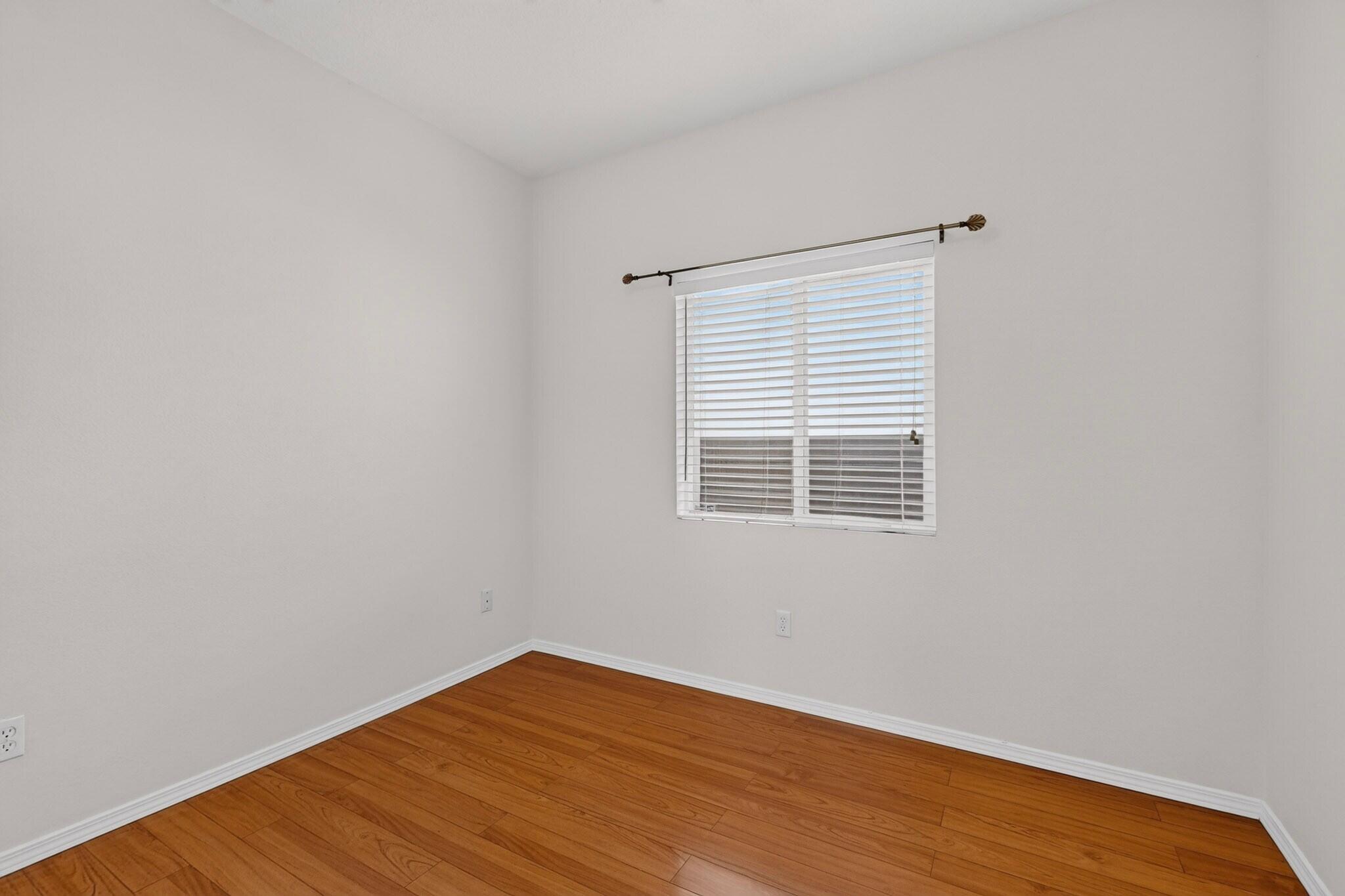 Photo 12 — 1415 Trail Wind Road NE