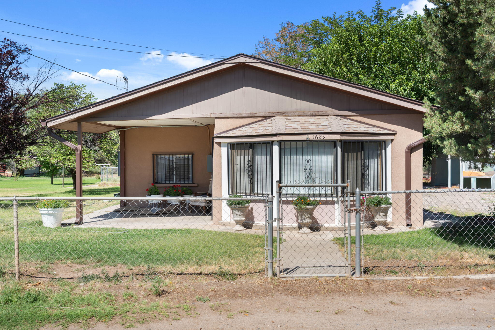 1629 Severo Road SW
