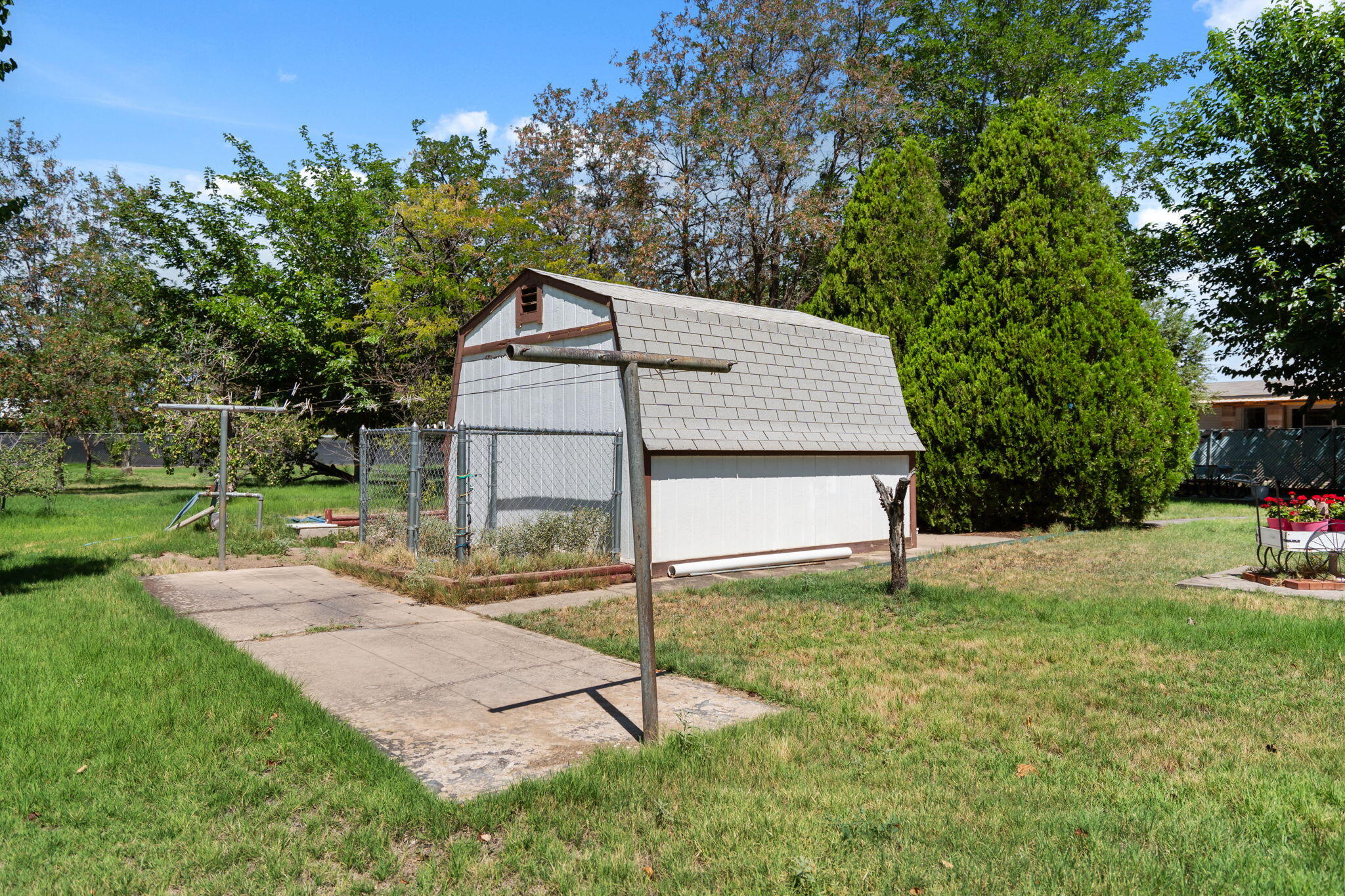 Photo 4 — 1629 Severo Road SW
