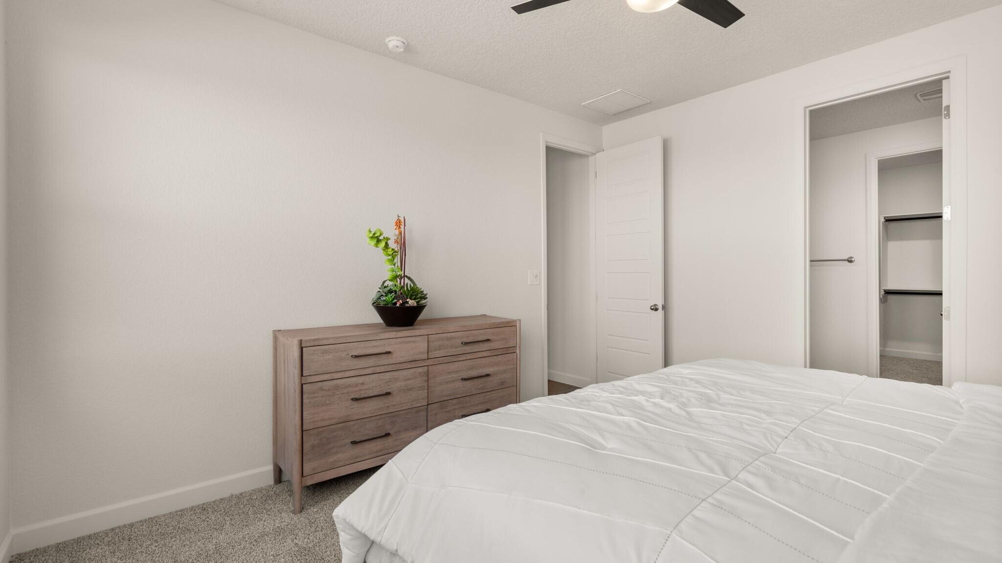 Photo 19 — 6755 Clayton Drive NE