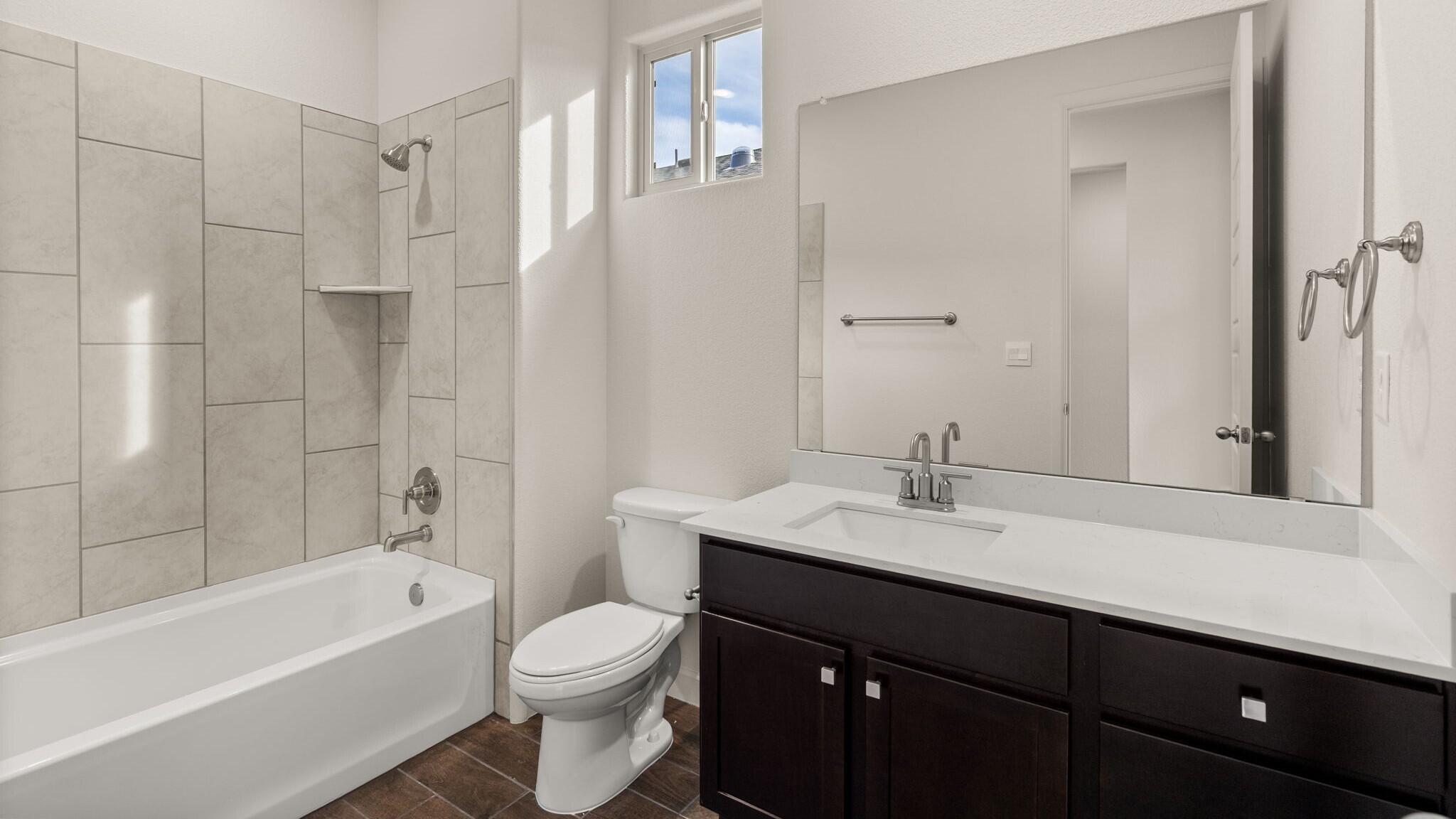 Photo 11 — 6755 Clayton Drive NE