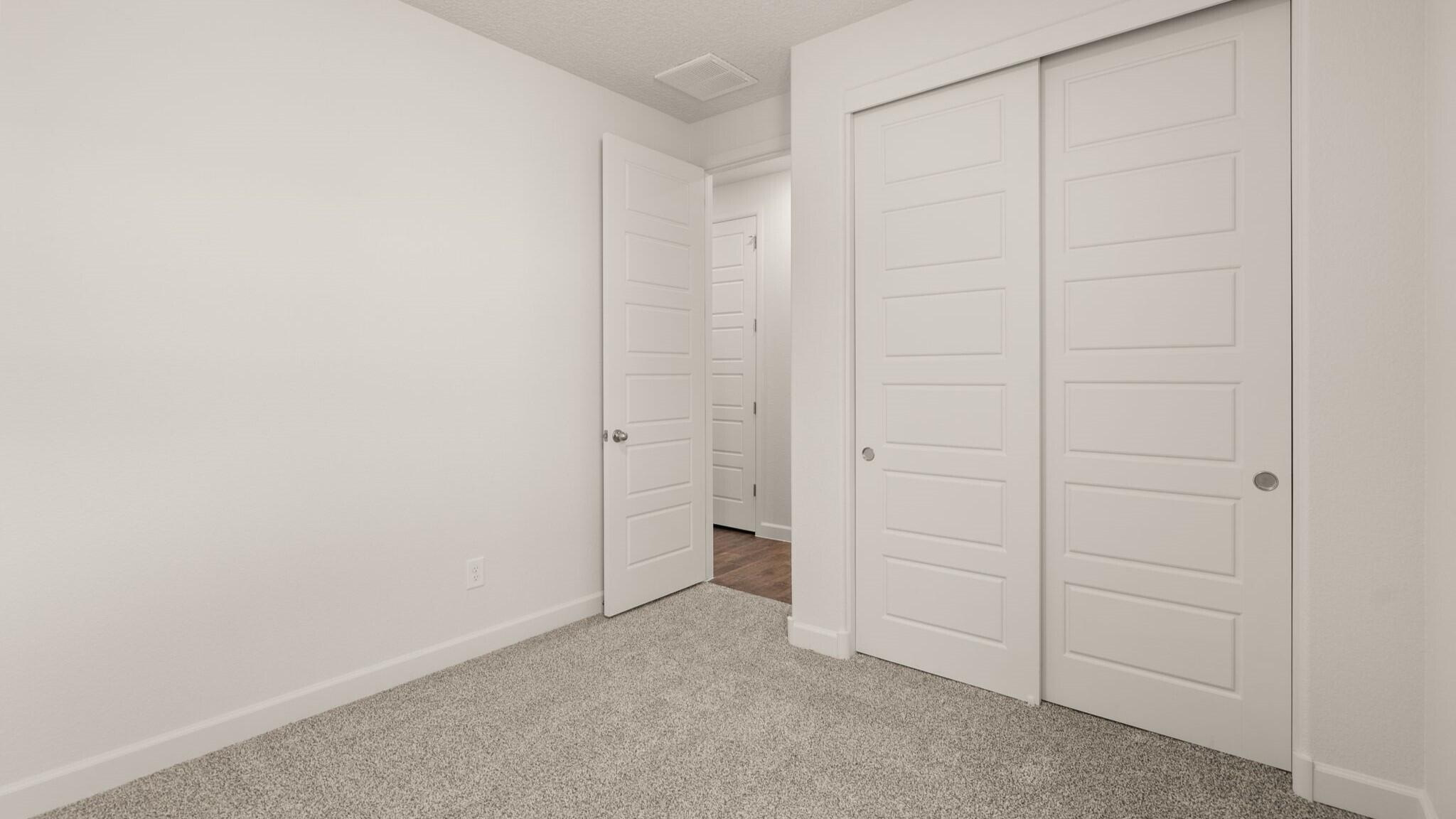 Photo 6 — 6755 Clayton Drive NE