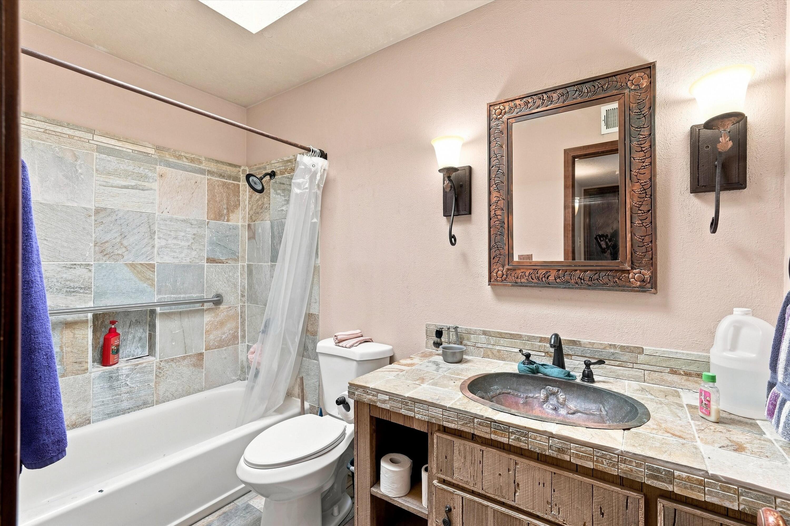 Photo 10 — 3016 Cutler Avenue NE