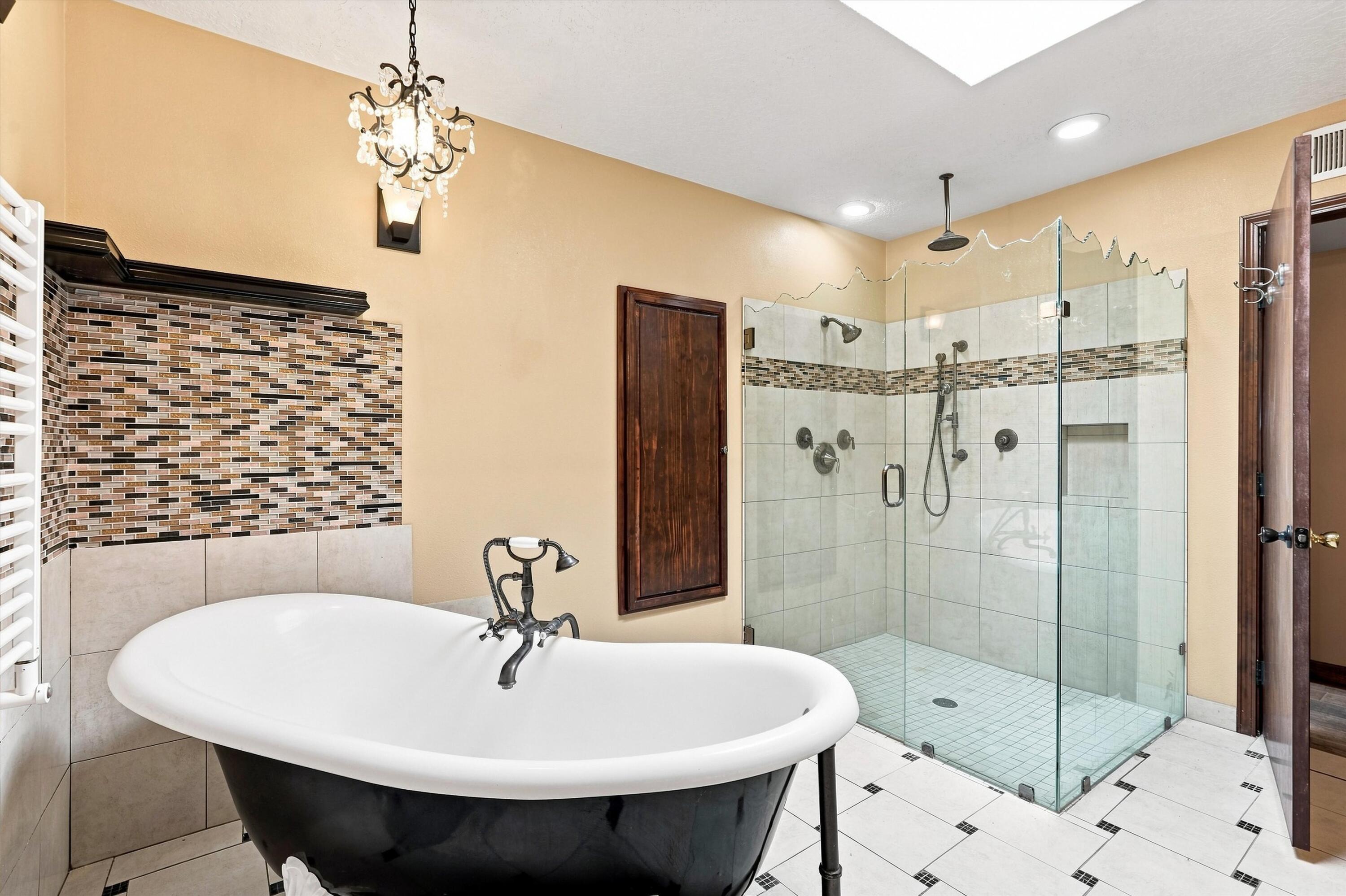 Photo 8 — 3016 Cutler Avenue NE