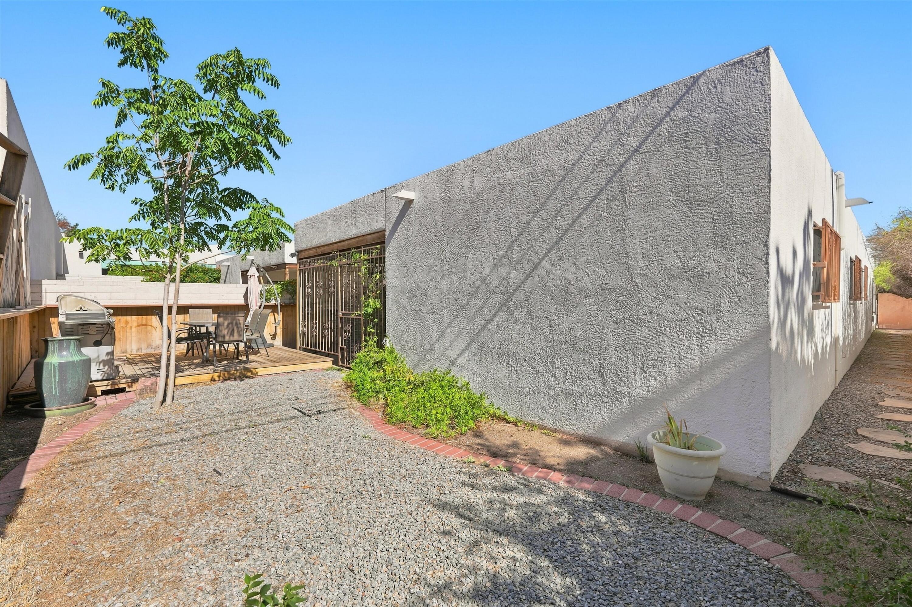 Photo 6 — 3016 Cutler Avenue NE