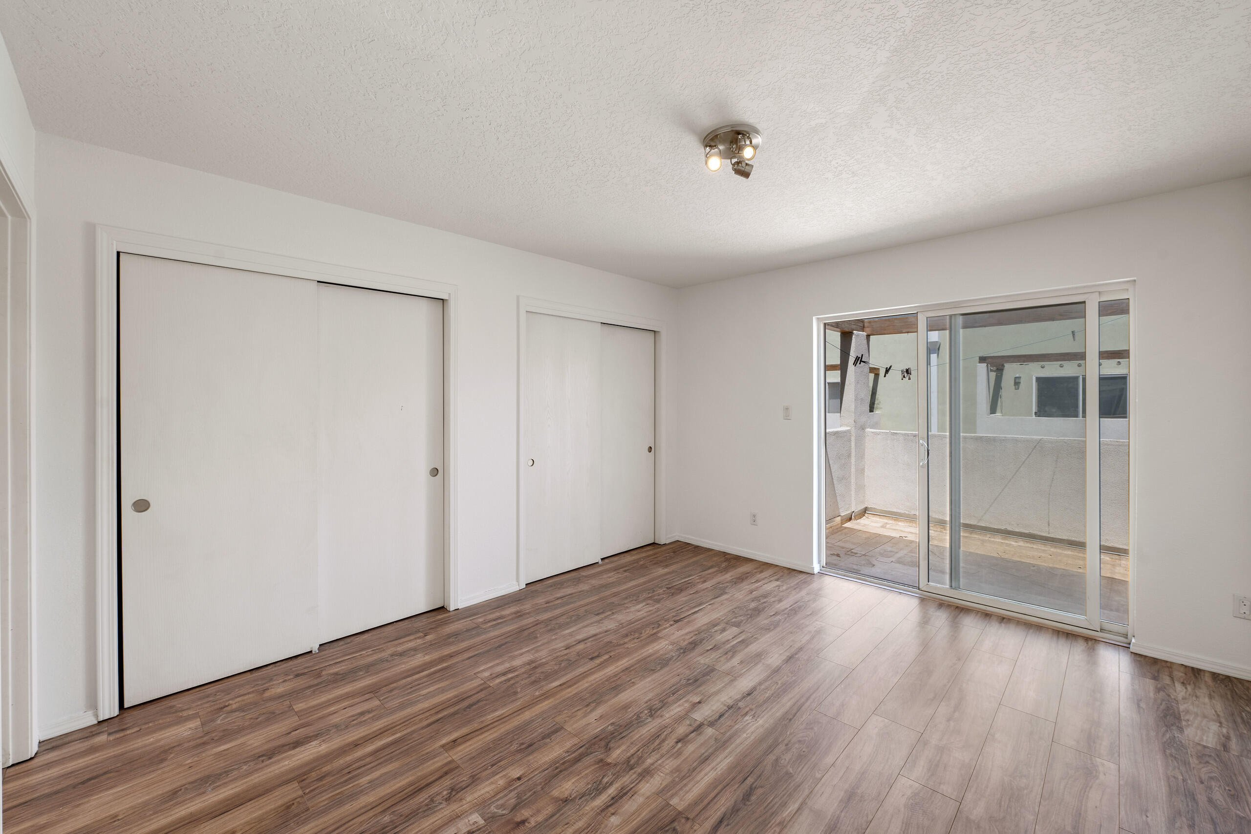 Photo 19 — 702 Broadway Boulevard SE APT 7
