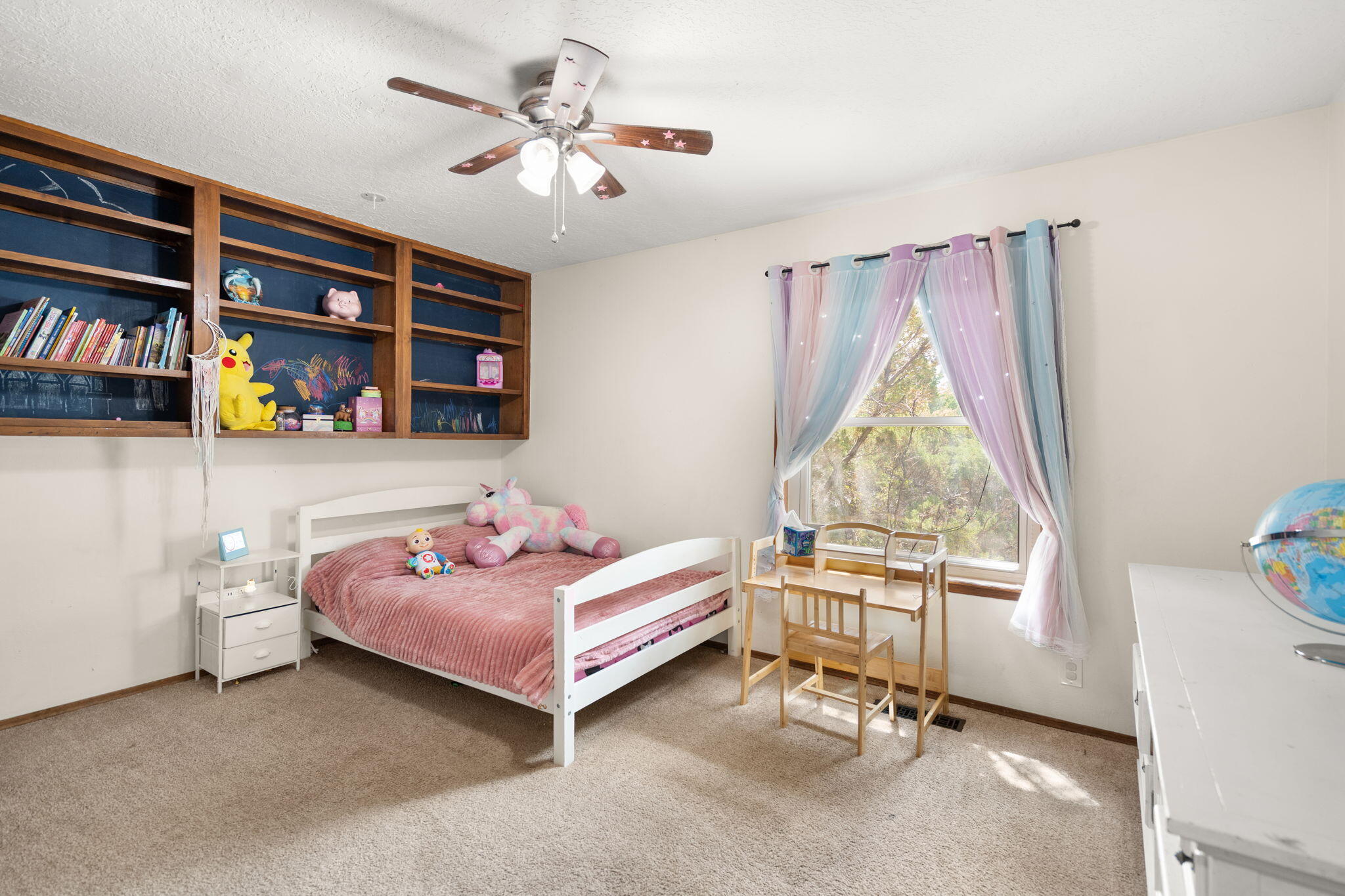 Photo 15 — 5208 Russell Drive NW