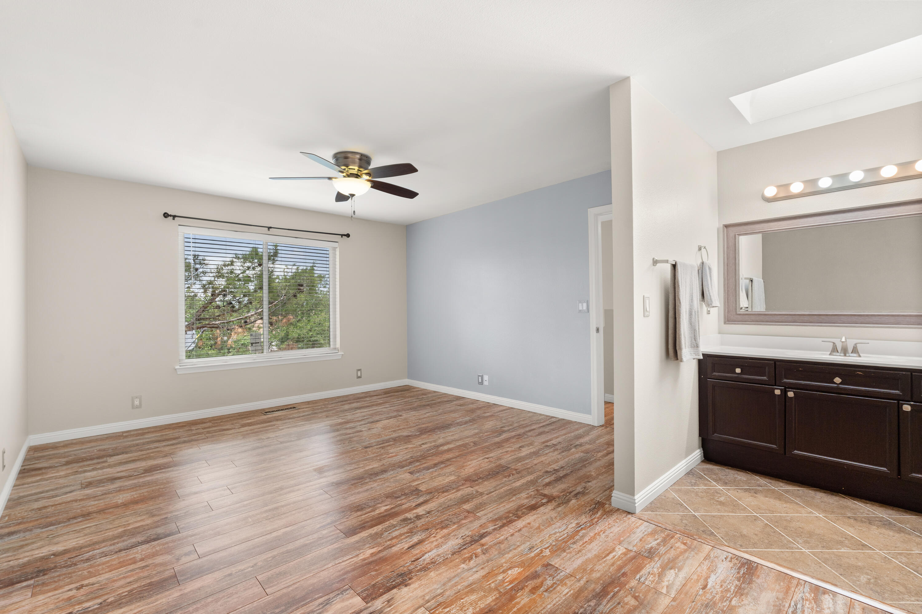Photo 14 — 506 Phoenix Avenue NW