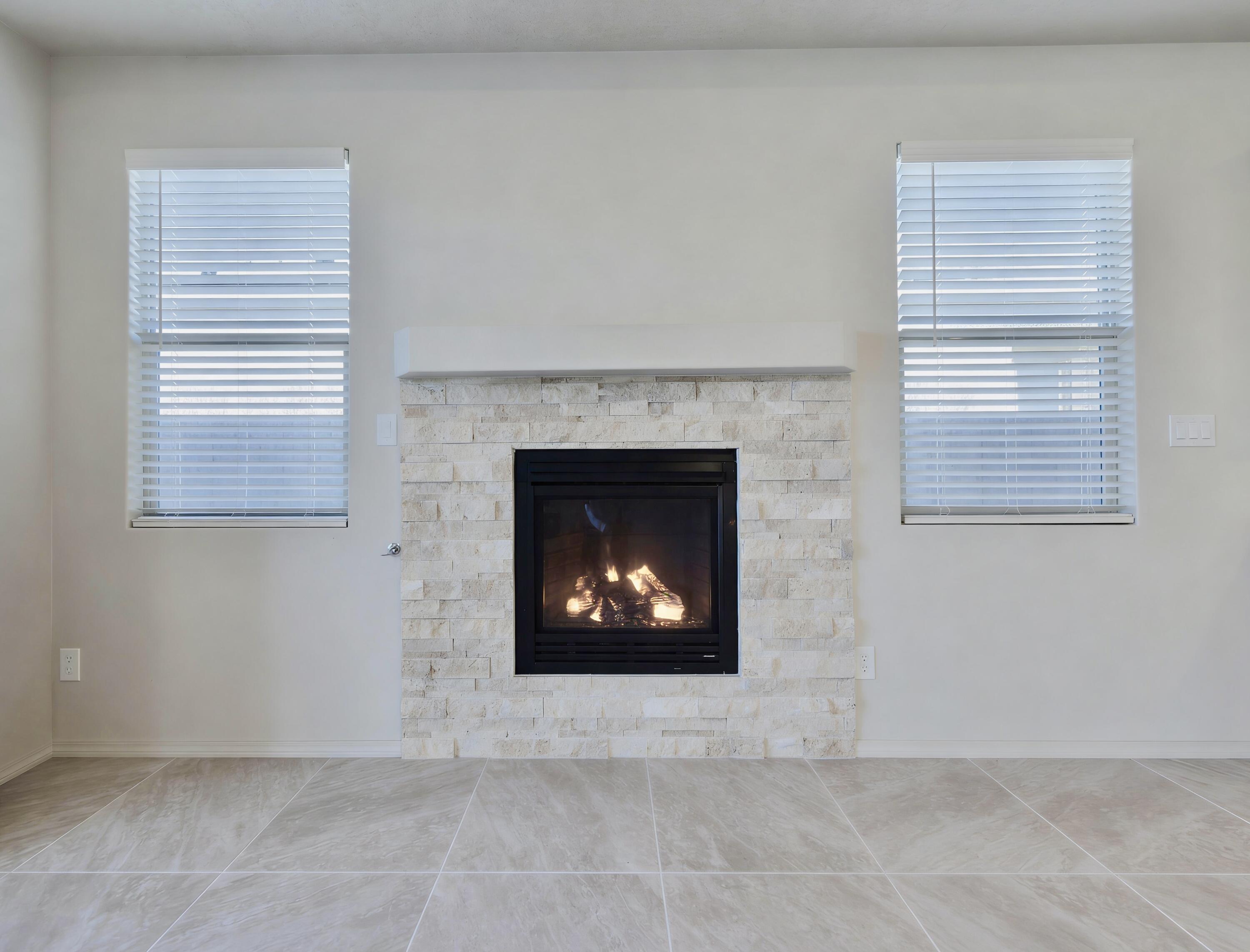 Photo 11 — 151 Fernleaf Court NW