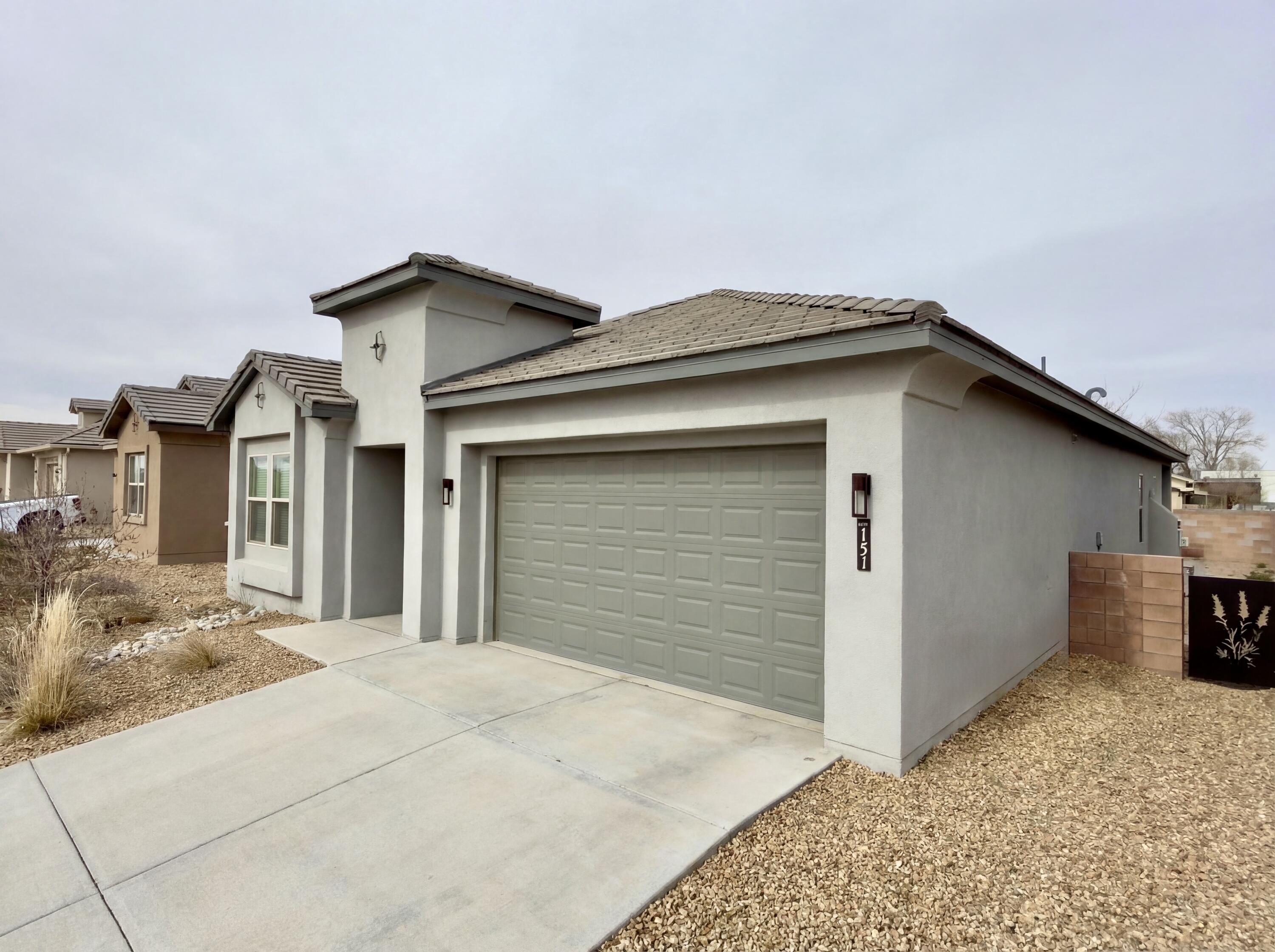 Photo 20 — 151 Fernleaf Court NW