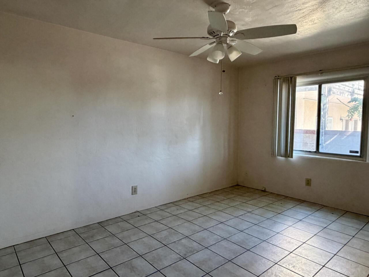 Photo 9 — 821 Ortiz Drive SE
