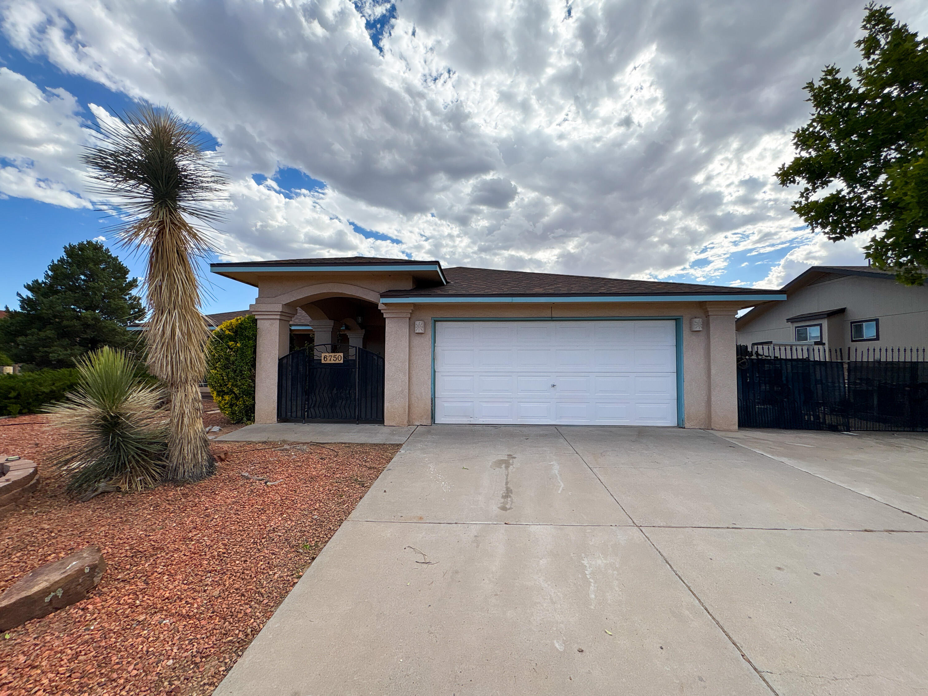 6750 Colorado Court NE, Rio Rancho, NM 87144