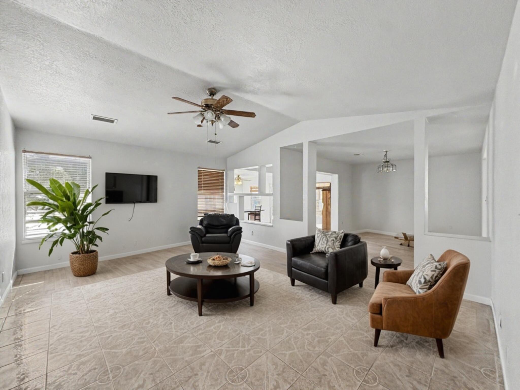 Photo 17 — 6750 Colorado Court NE
