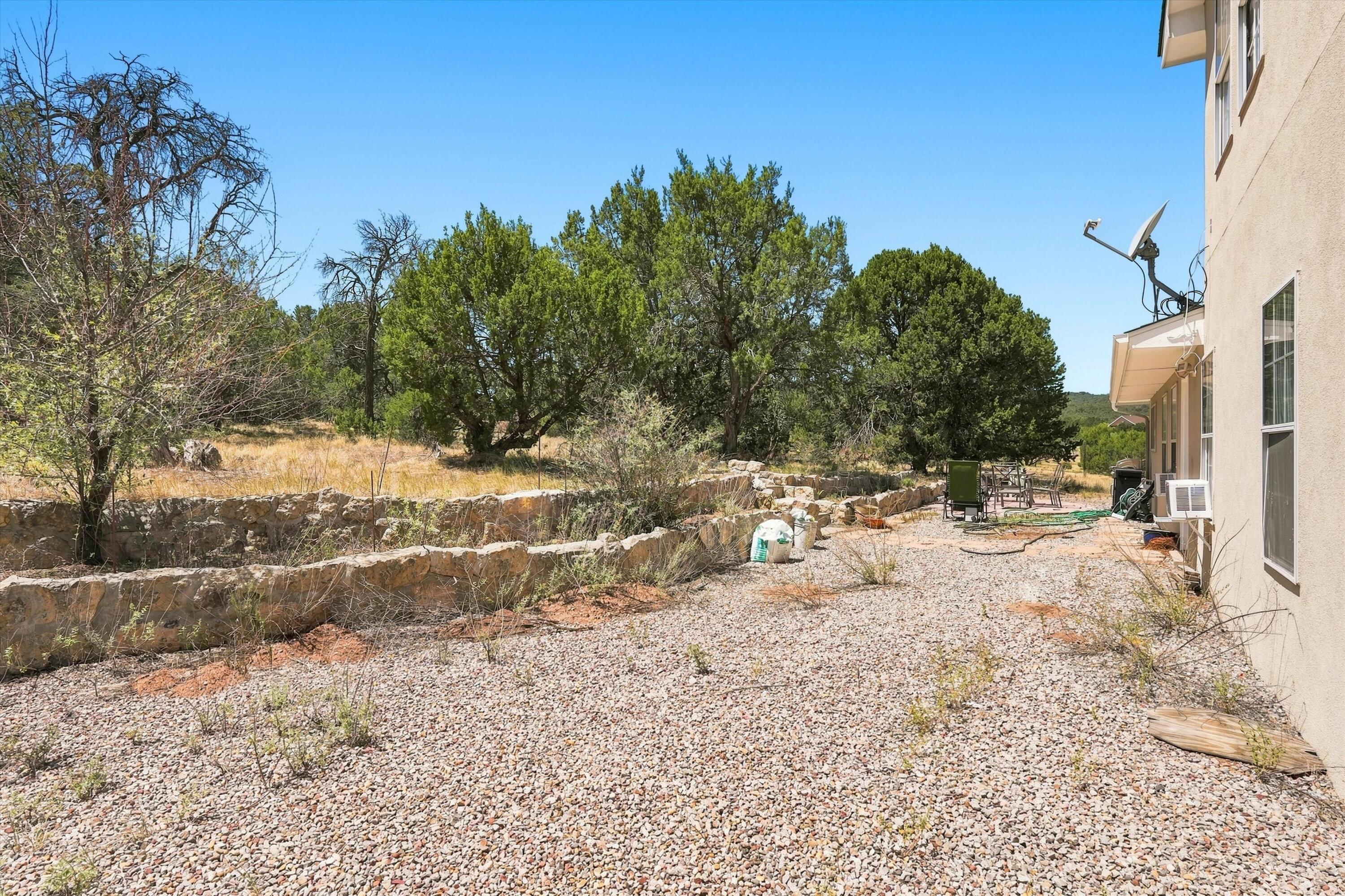 Photo 13 — 464 Sedillo Road