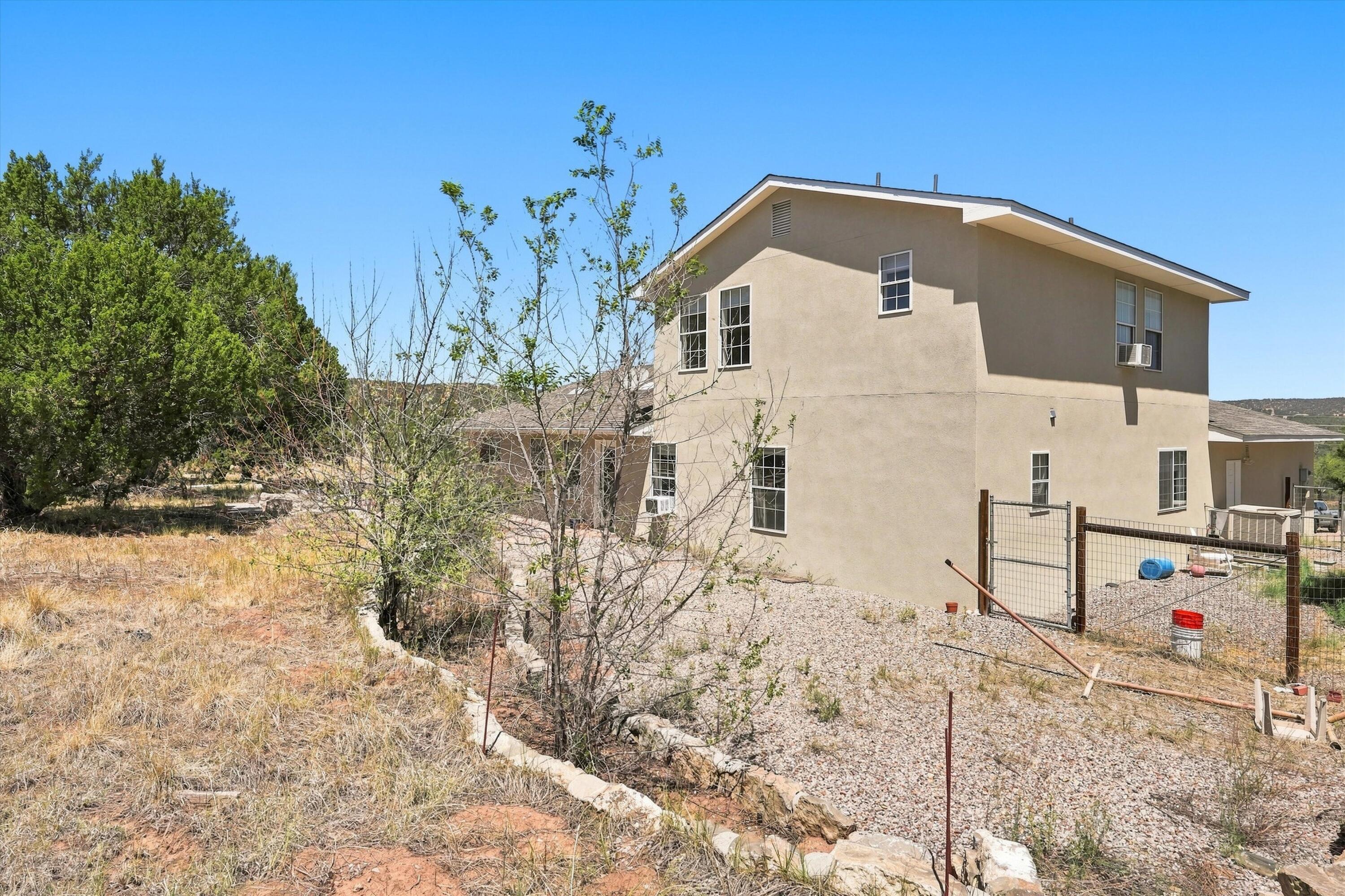 Photo 12 — 464 Sedillo Road