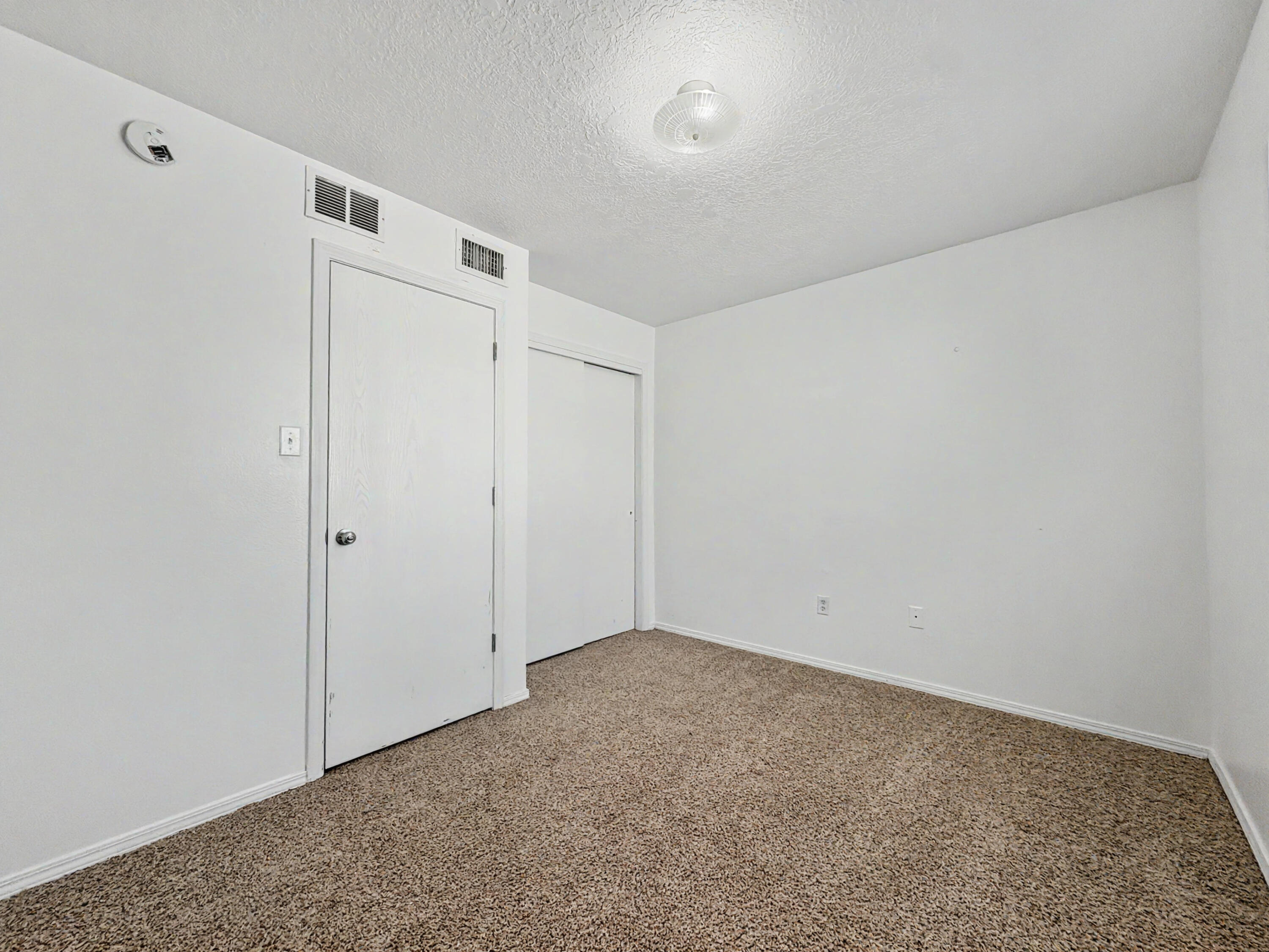 Photo 6 — 8500 Rushing Brook Avenue SW