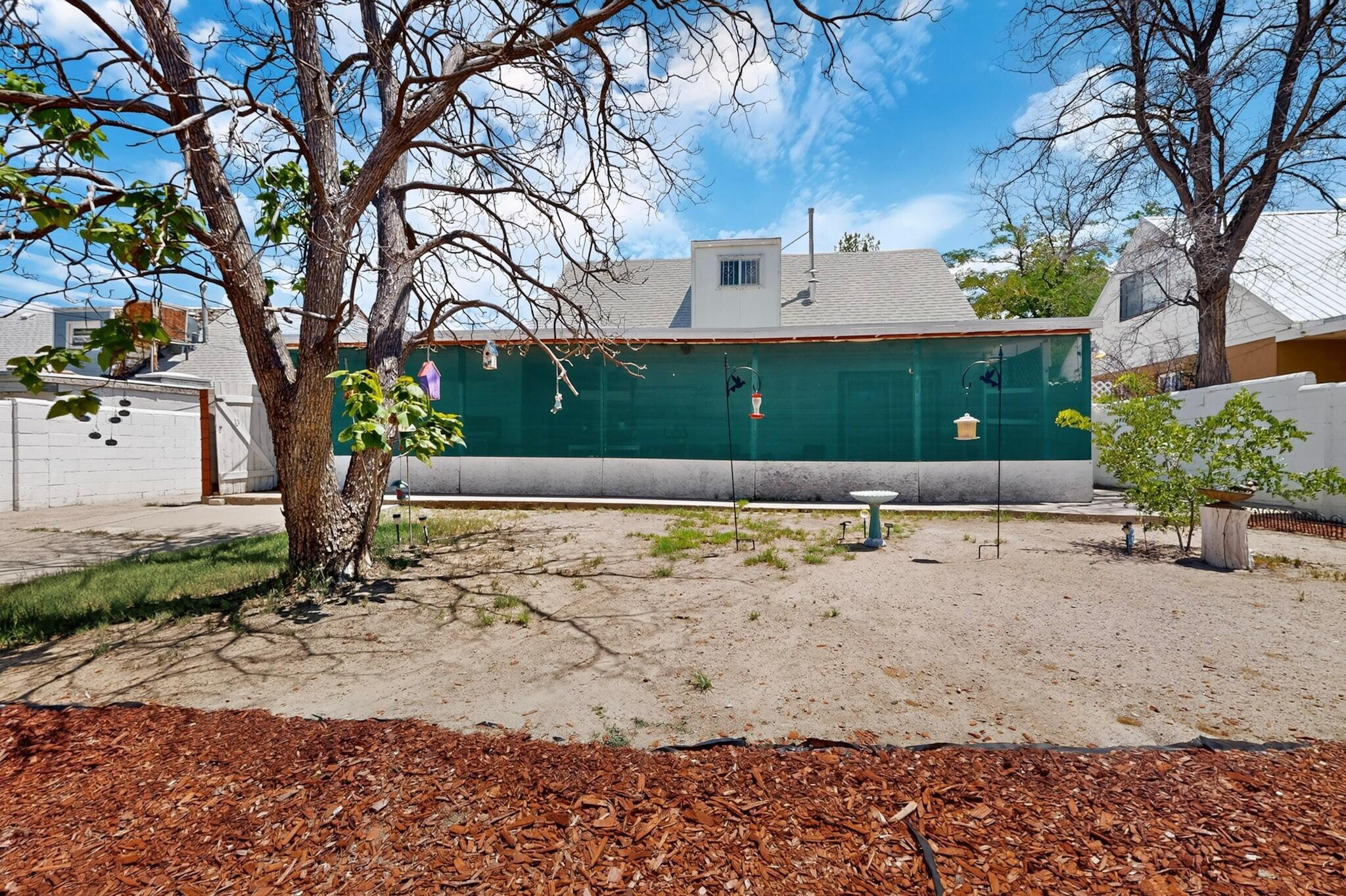 Photo 7 — 1805 Stanford Drive SE