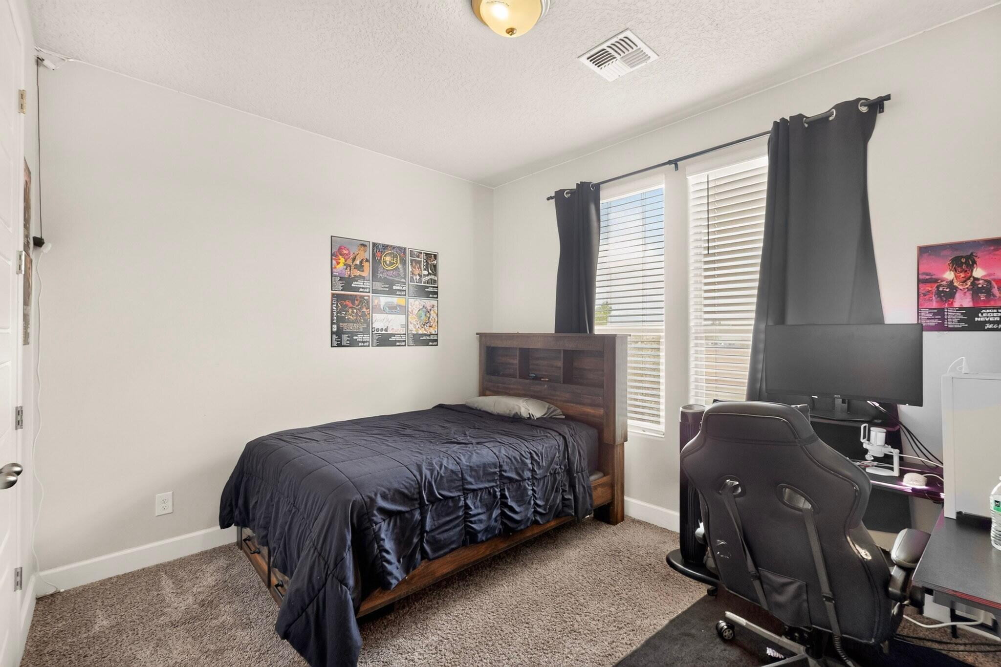 Photo 5 — 6605 Nacelle Road NE