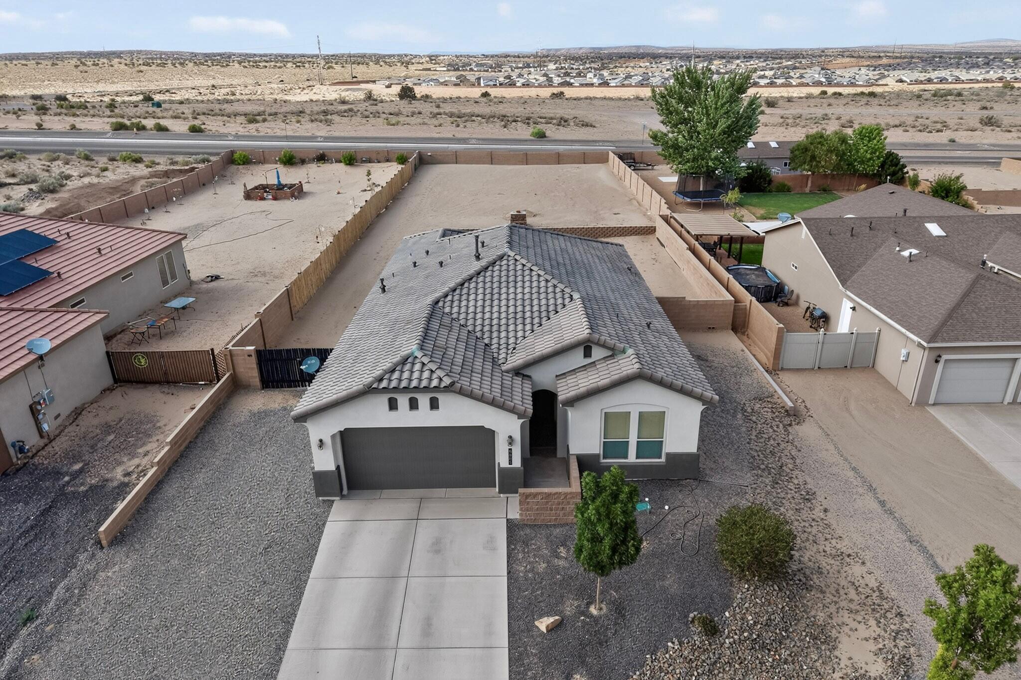 Photo 12 — 6605 Nacelle Road NE