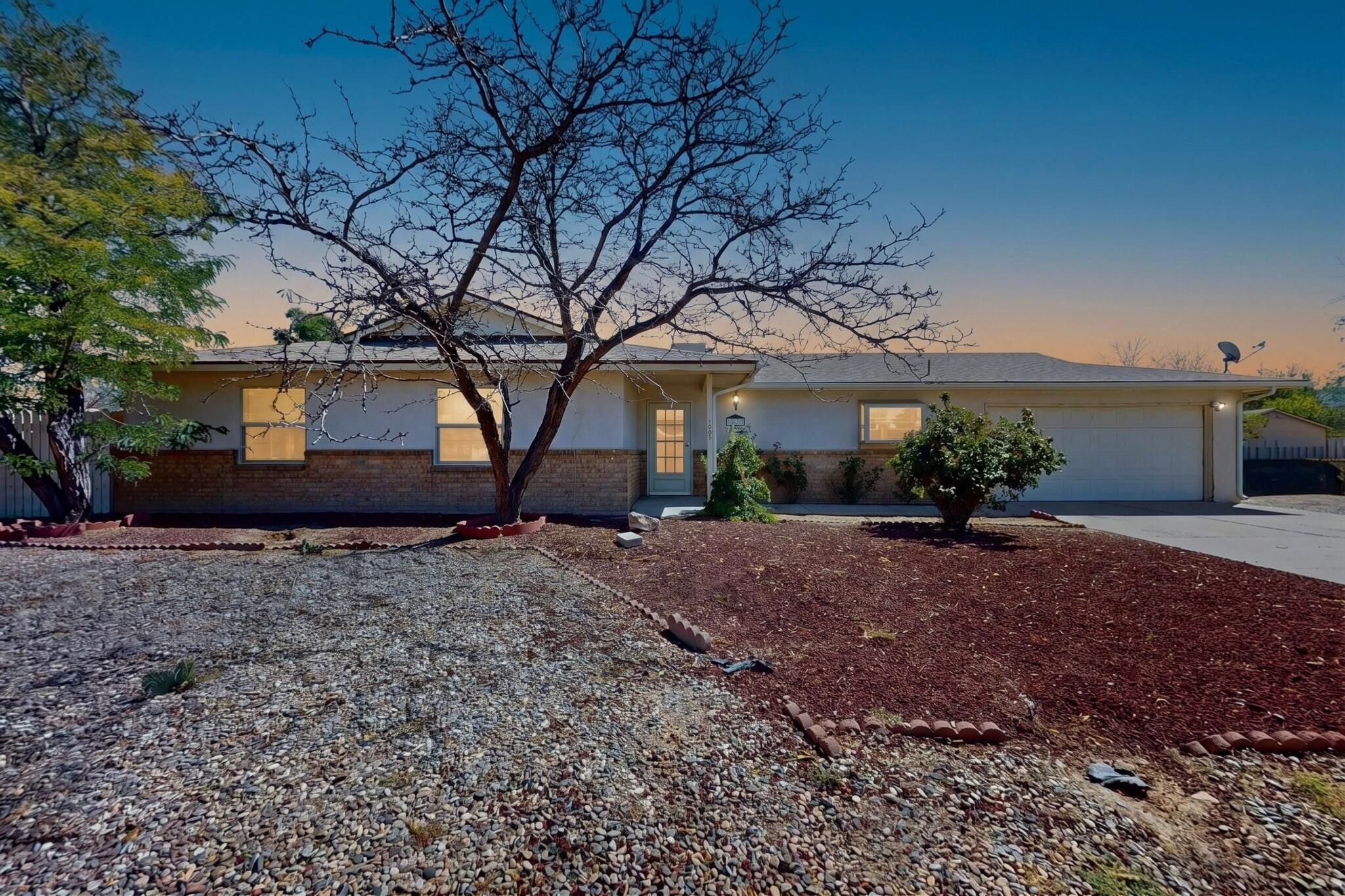 900 Peach Tree Road SE, Rio Rancho, NM 87124