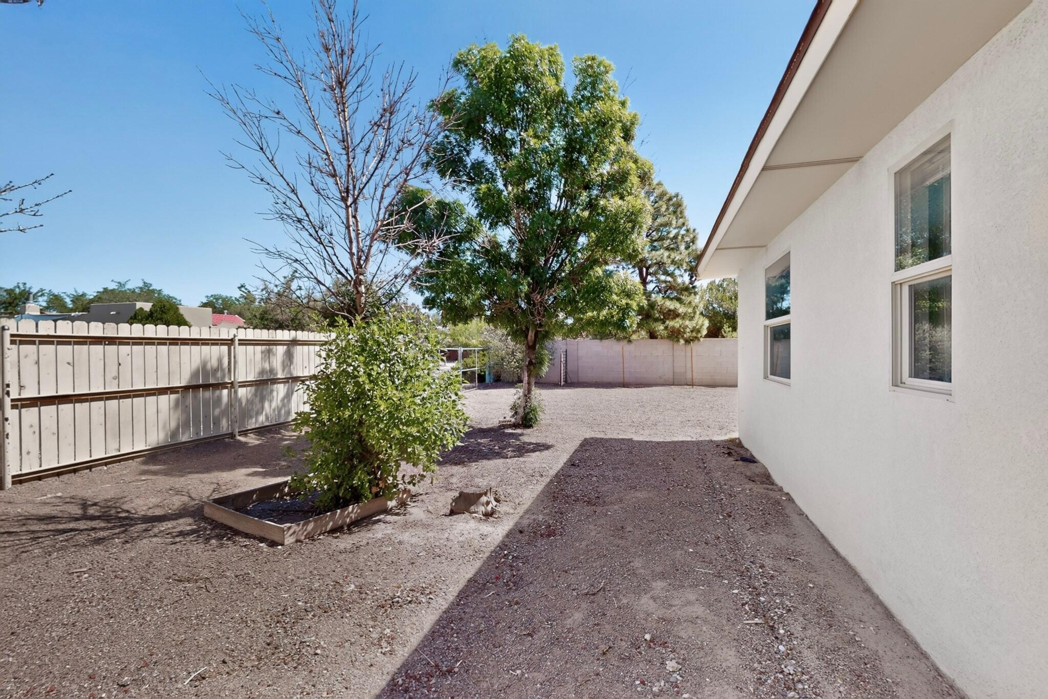 Photo 12 — 900 Peach Tree Road SE