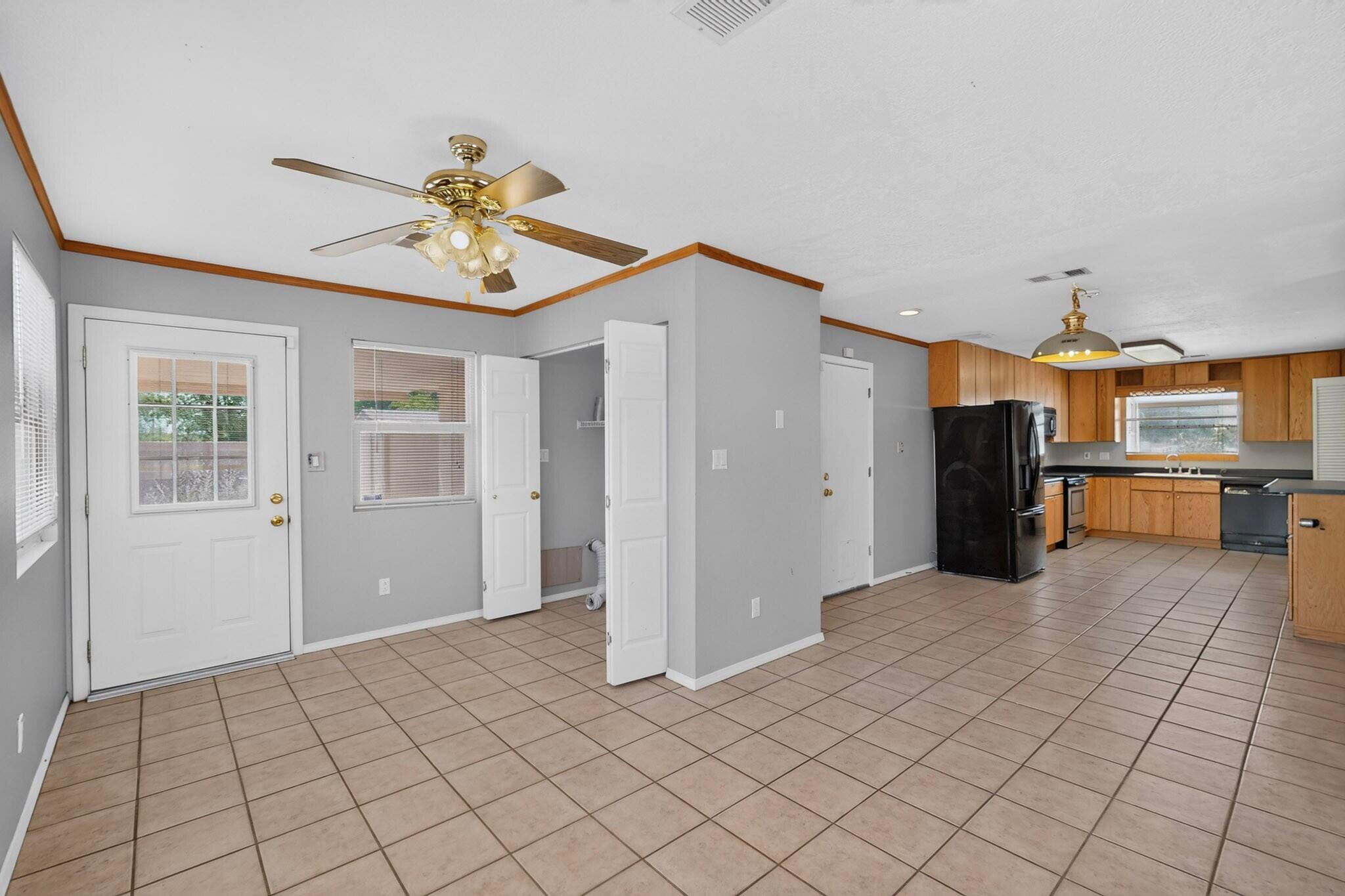 Photo 15 — 900 Peach Tree Road SE