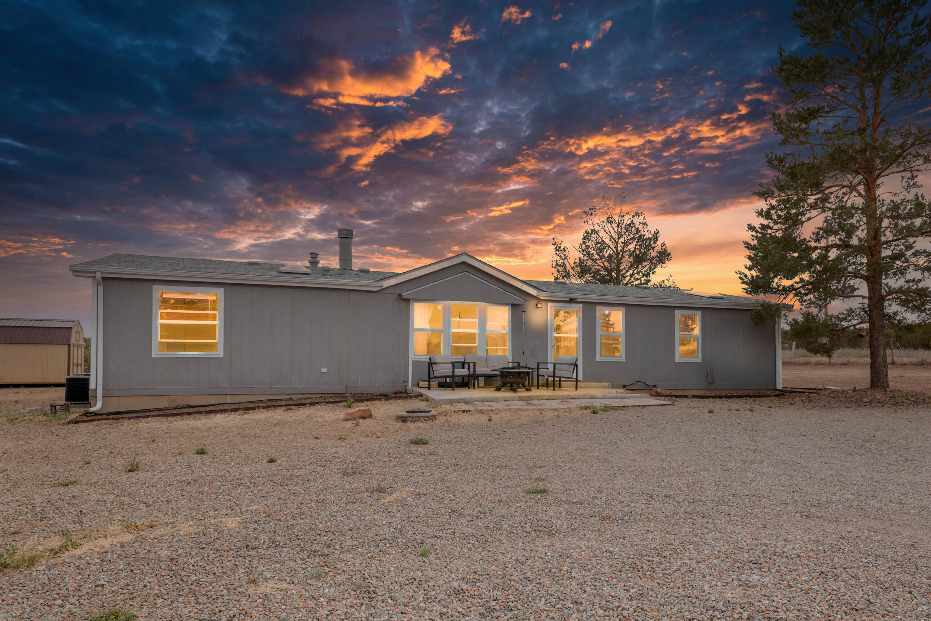 98 Mustang Road, Edgewood, NM 87015