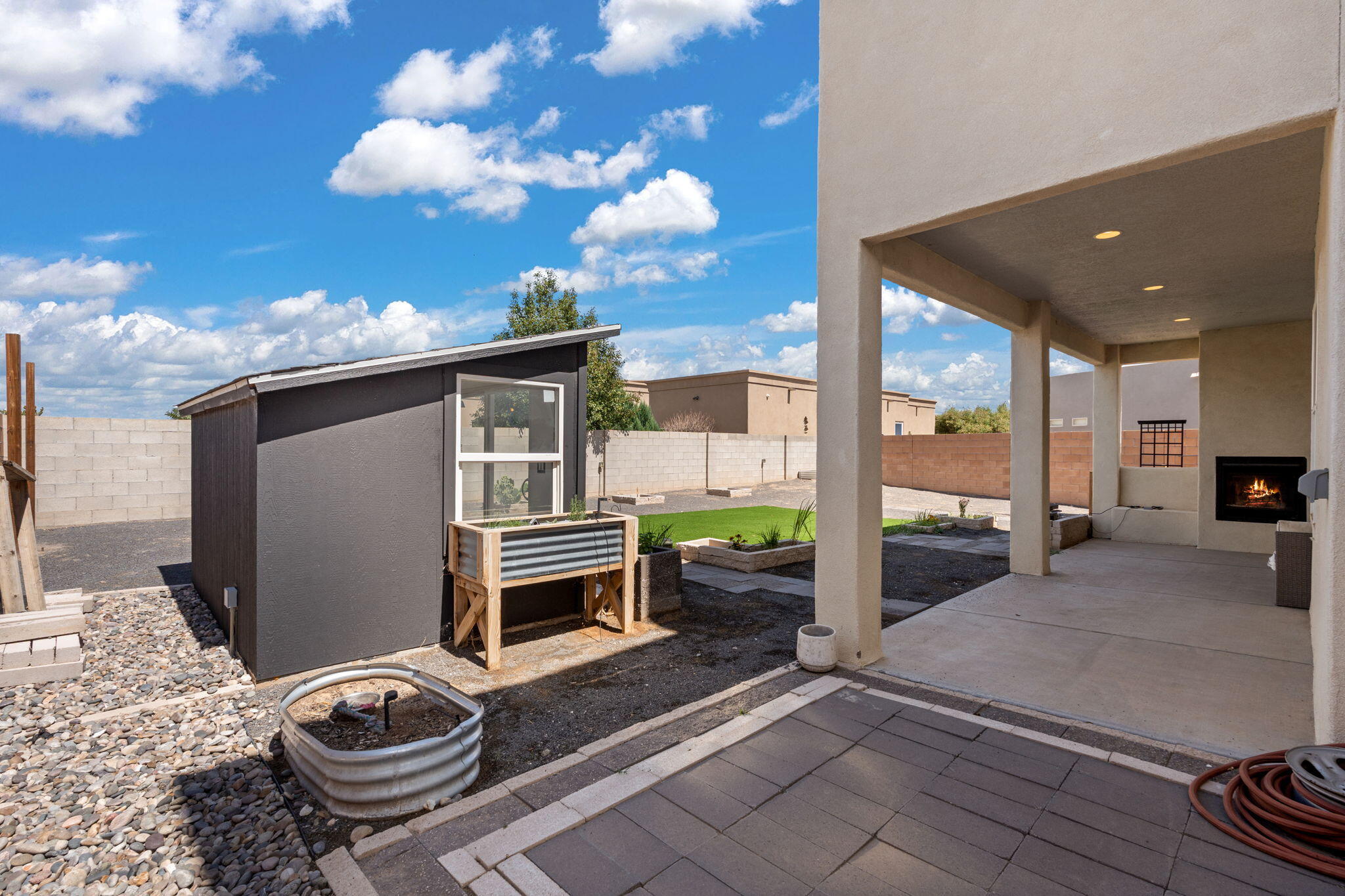Photo 3 — 2416 Nugget Street SE