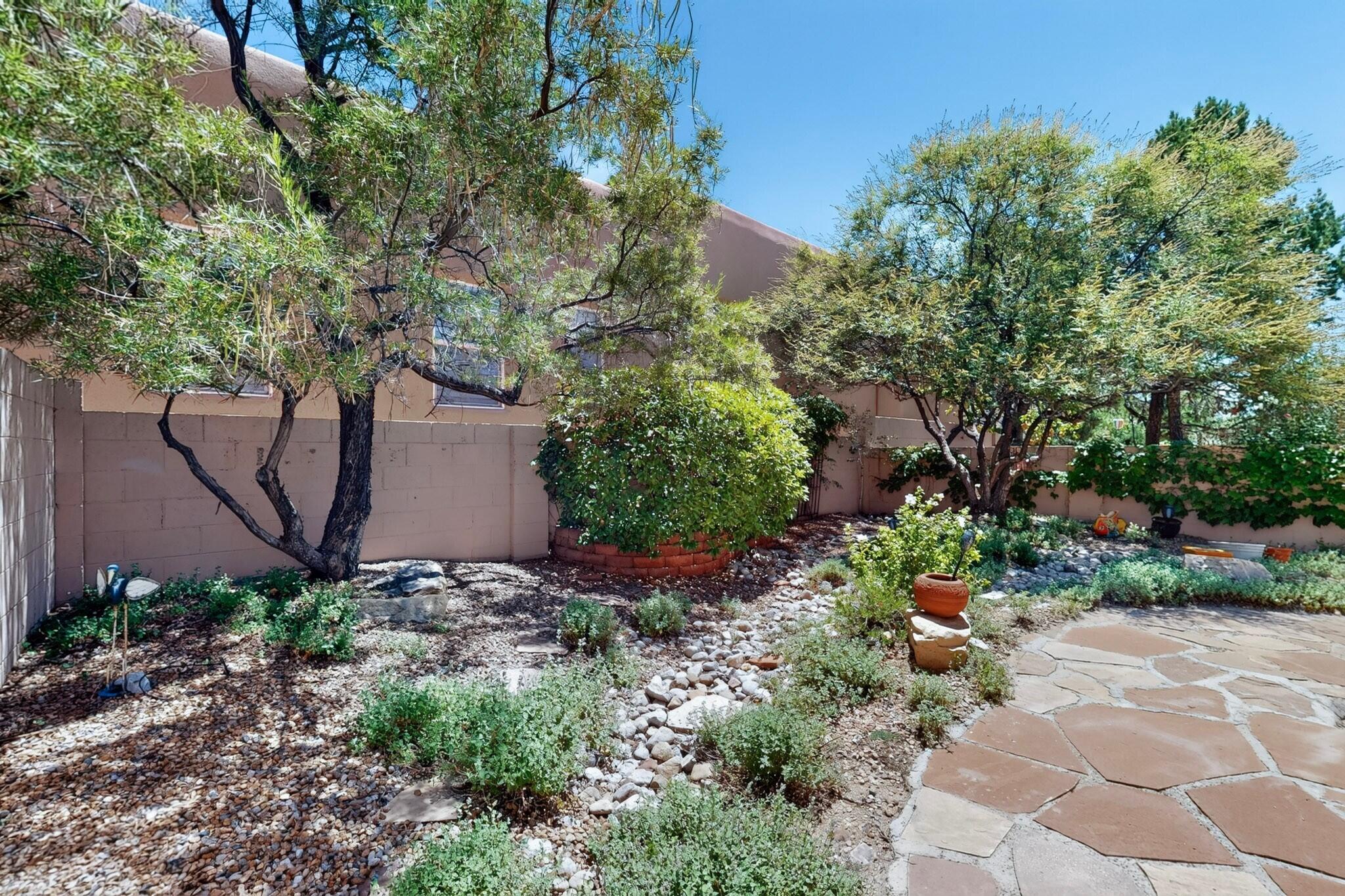 Photo 16 — 6412 Chaco Ridge Place NE