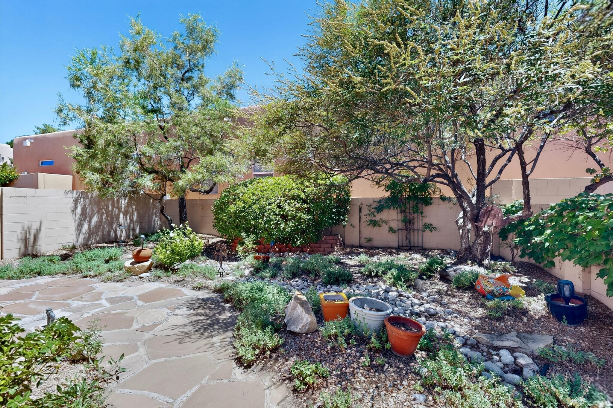 Photo 17 — 6412 Chaco Ridge Place NE