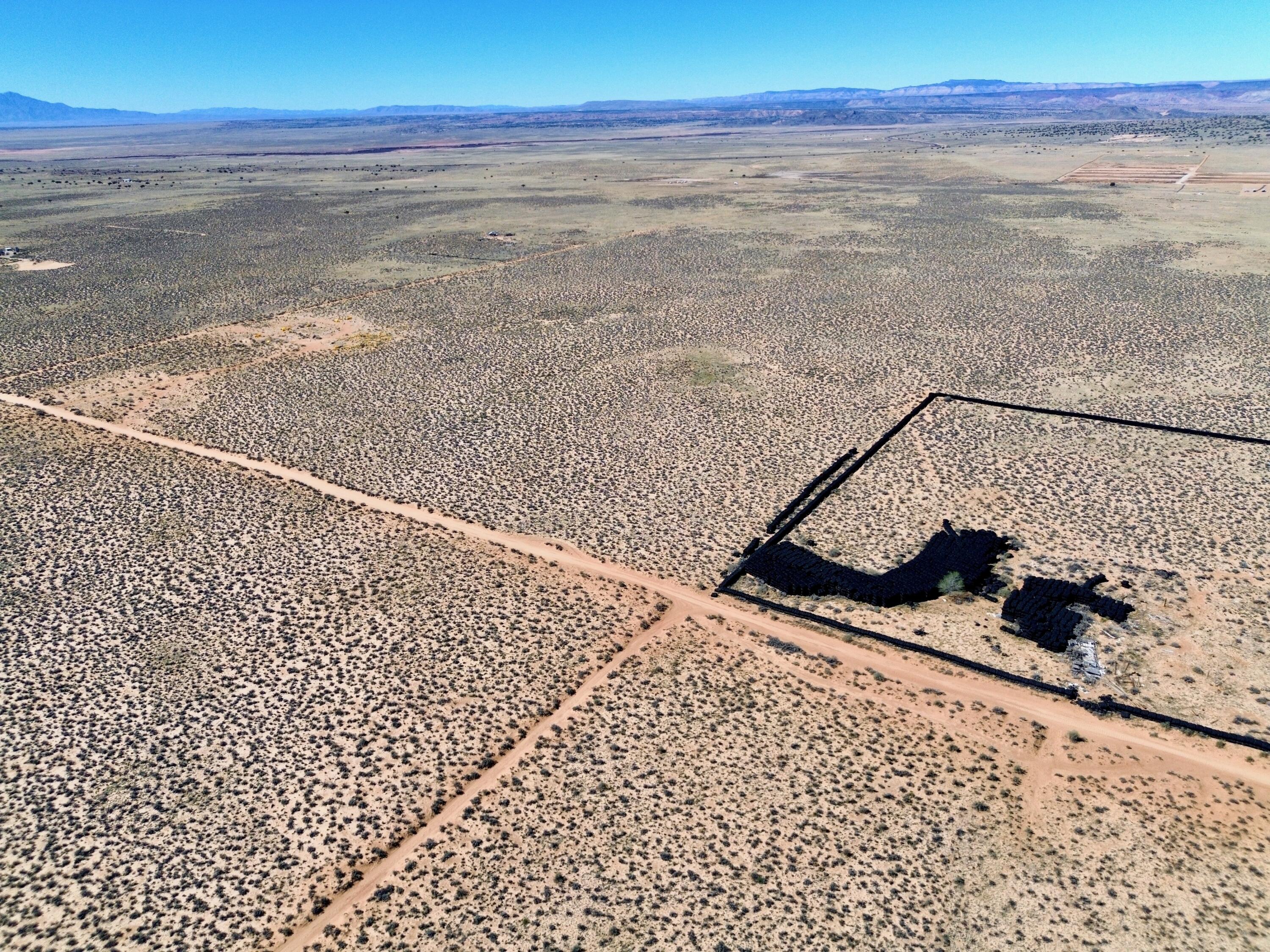 Photo 19 — Lot 17 Quintana Road