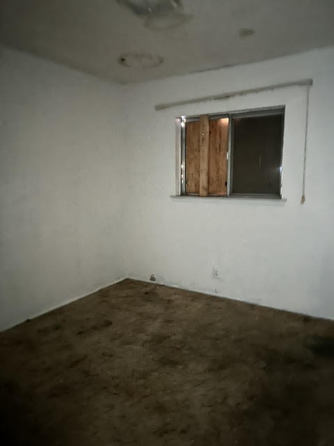 Photo 6 — 10004 Malaguena Lane NE