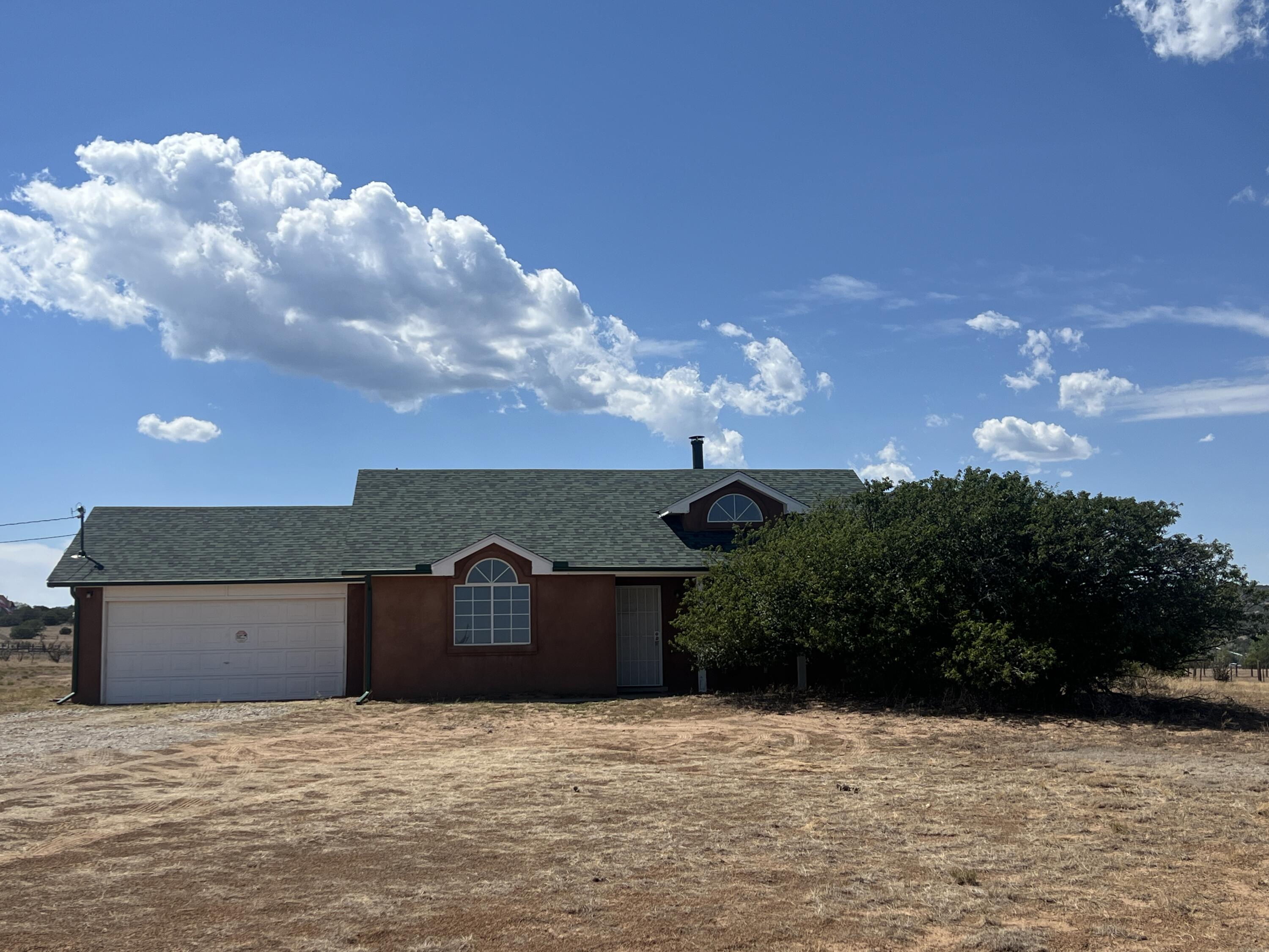 11 Lynch Trail, Edgewood, NM 87015