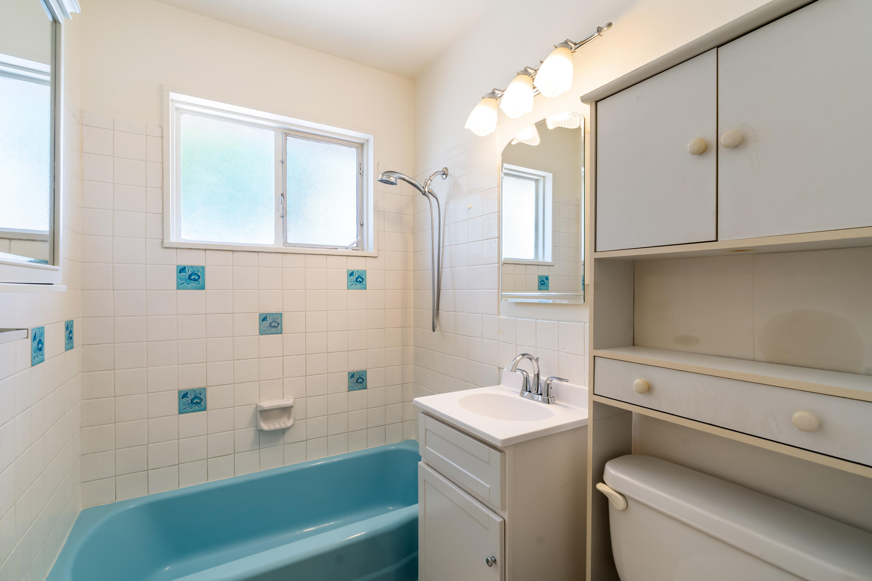 Photo 12 — 3616 Florida Street NE