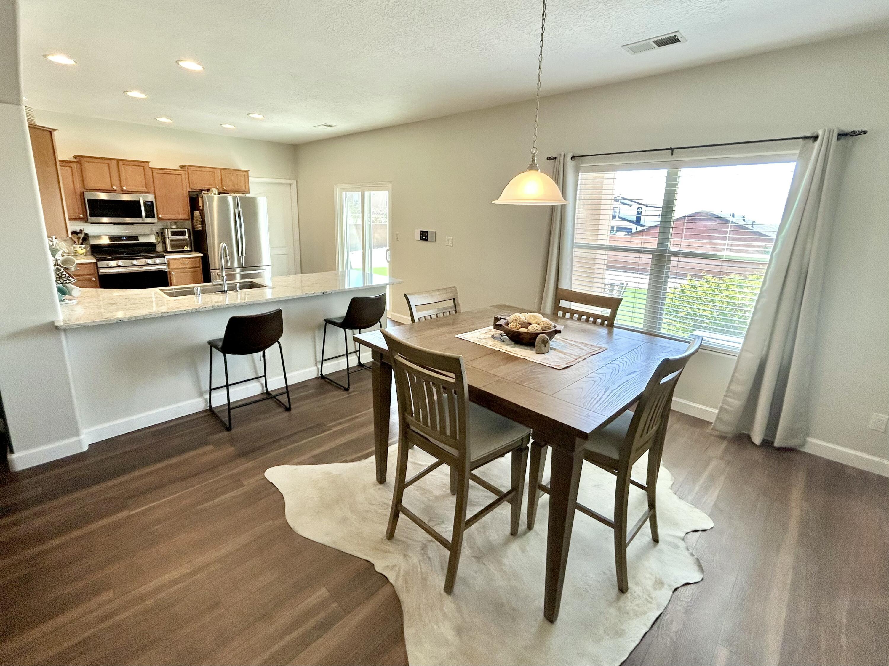 Photo 14 — 6220 Nacional Road NW