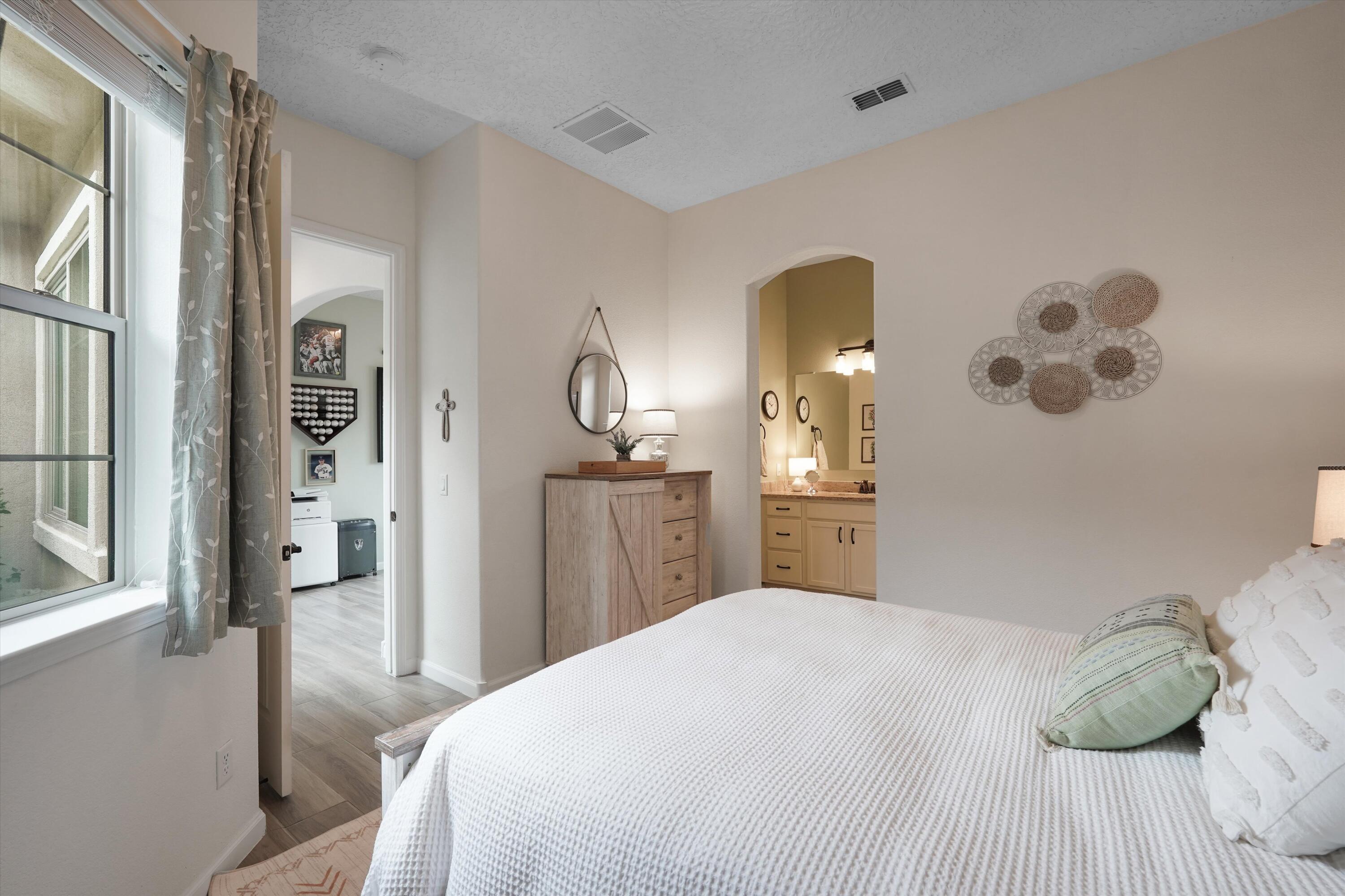 Photo 4 — 9243 Sugar Creek Lane NW