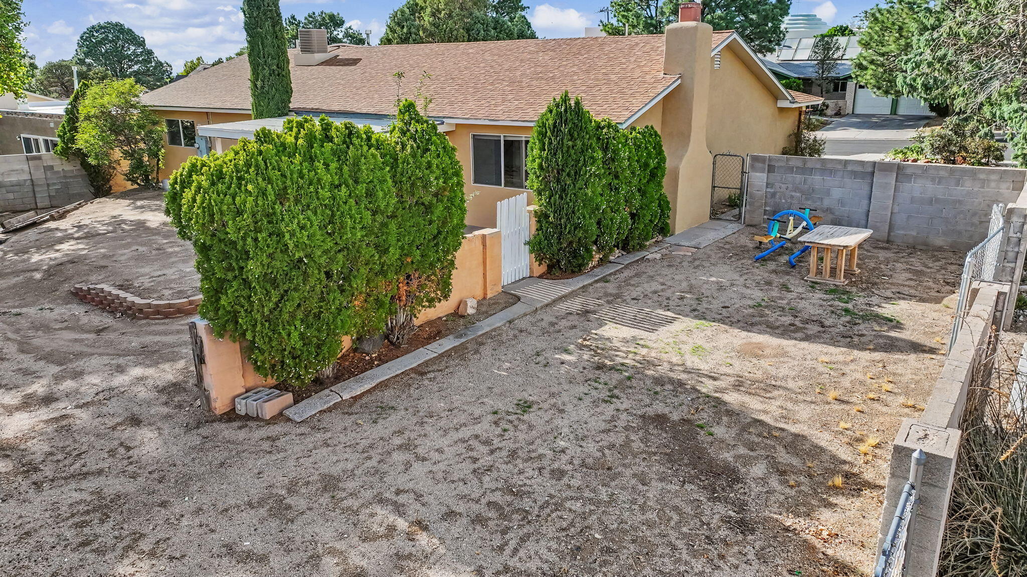 Photo 3 — 12420 Morocco Road NE