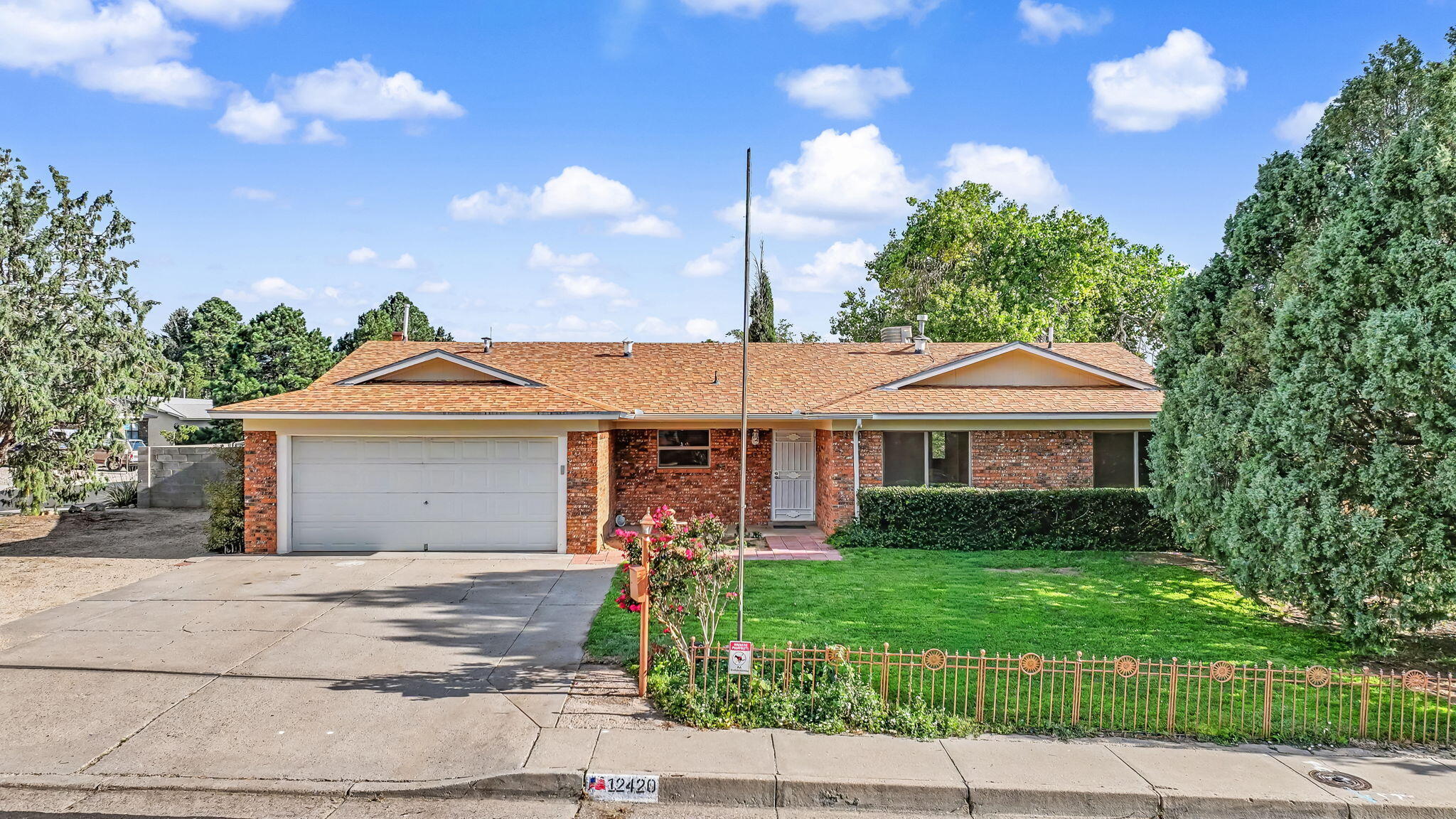 Photo 4 — 12420 Morocco Road NE