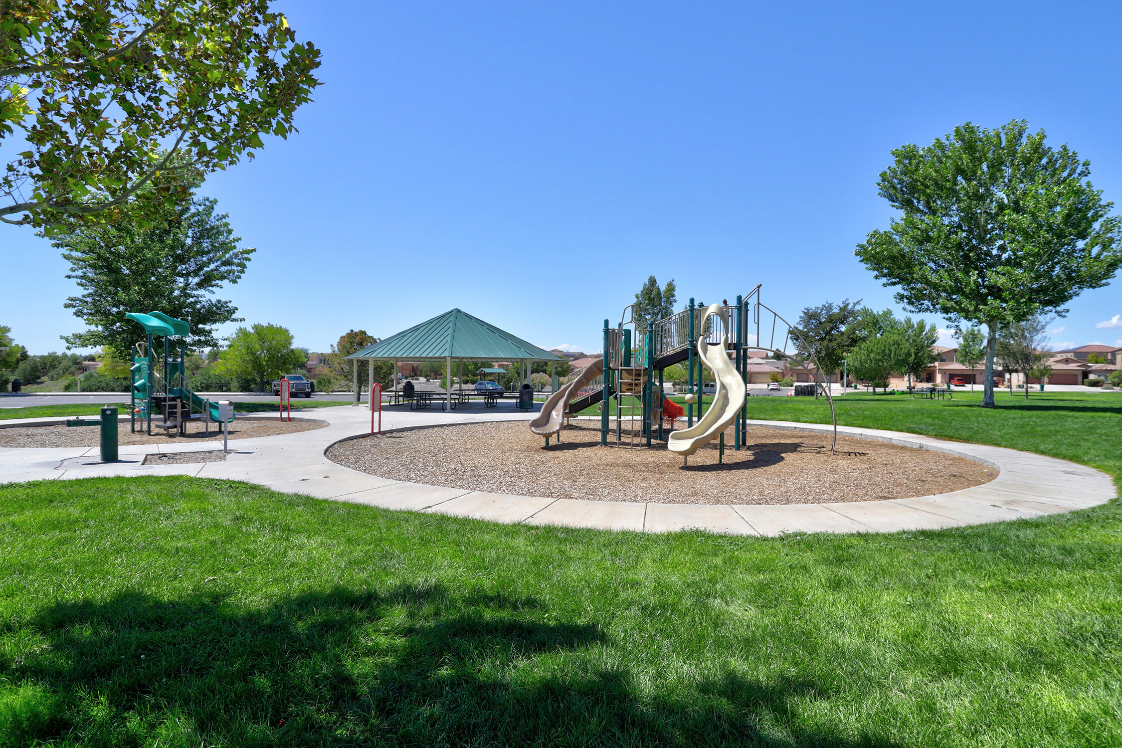 Photo 18 — 1440 Reynosa Loop SE