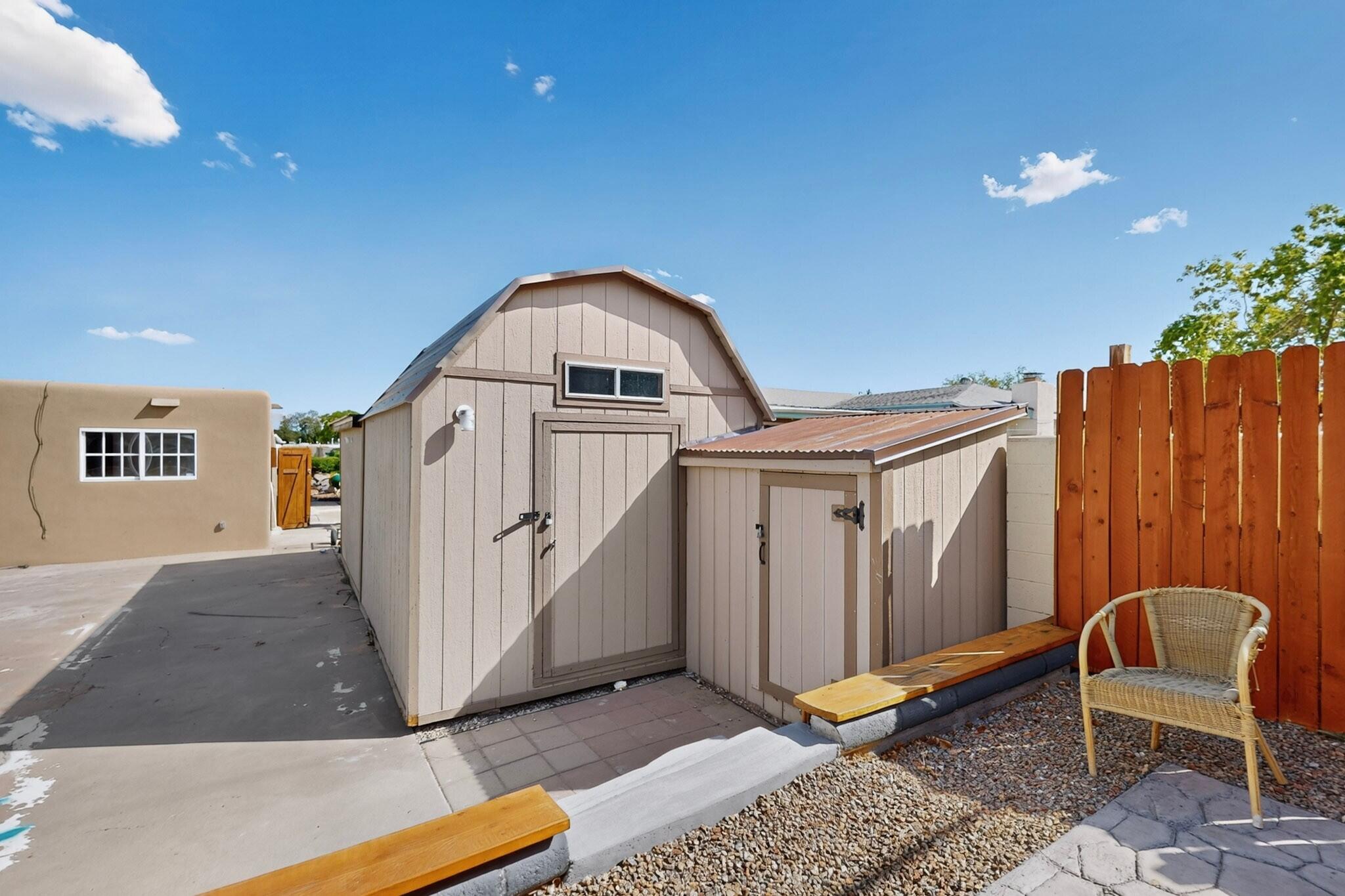 Photo 12 — 5809 Plaza Paseo Street NW