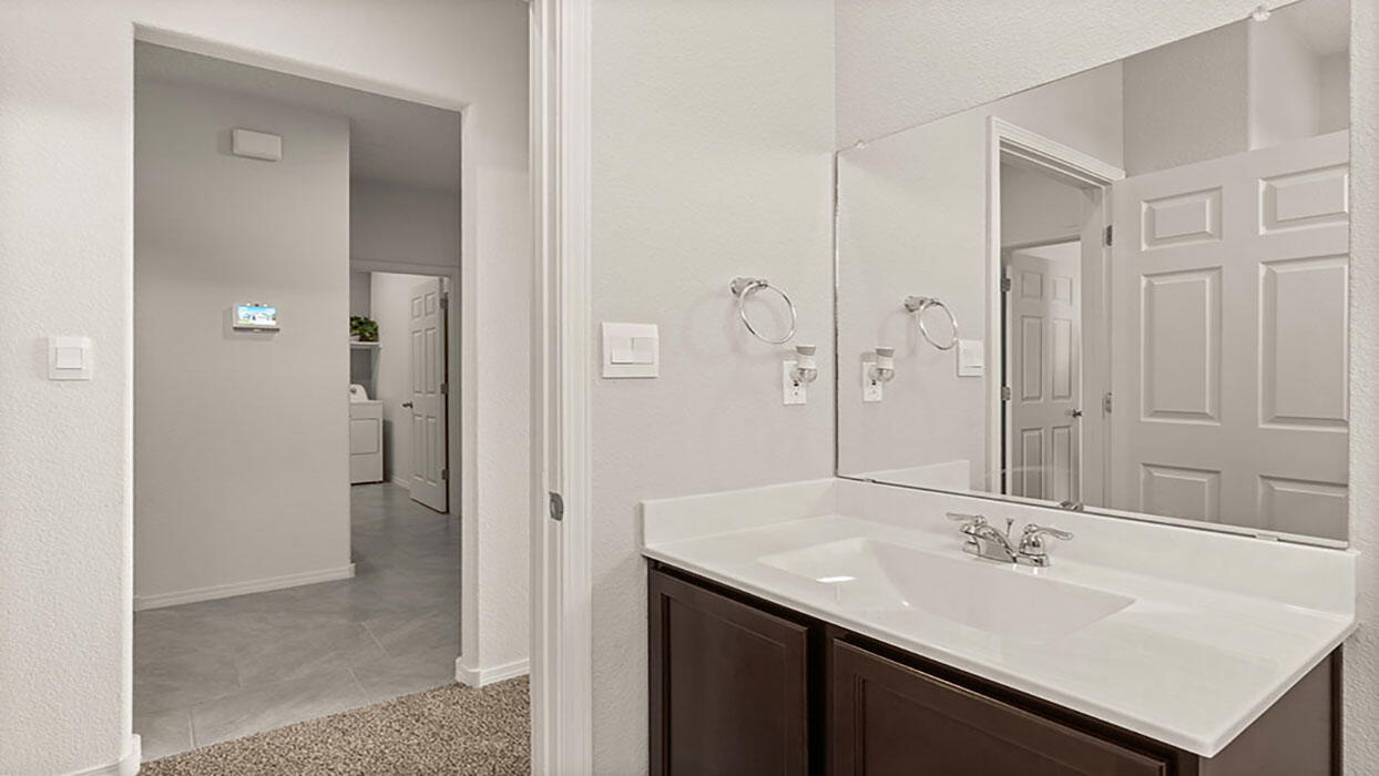 Photo 17 — 1500 Las Colinas Road NW