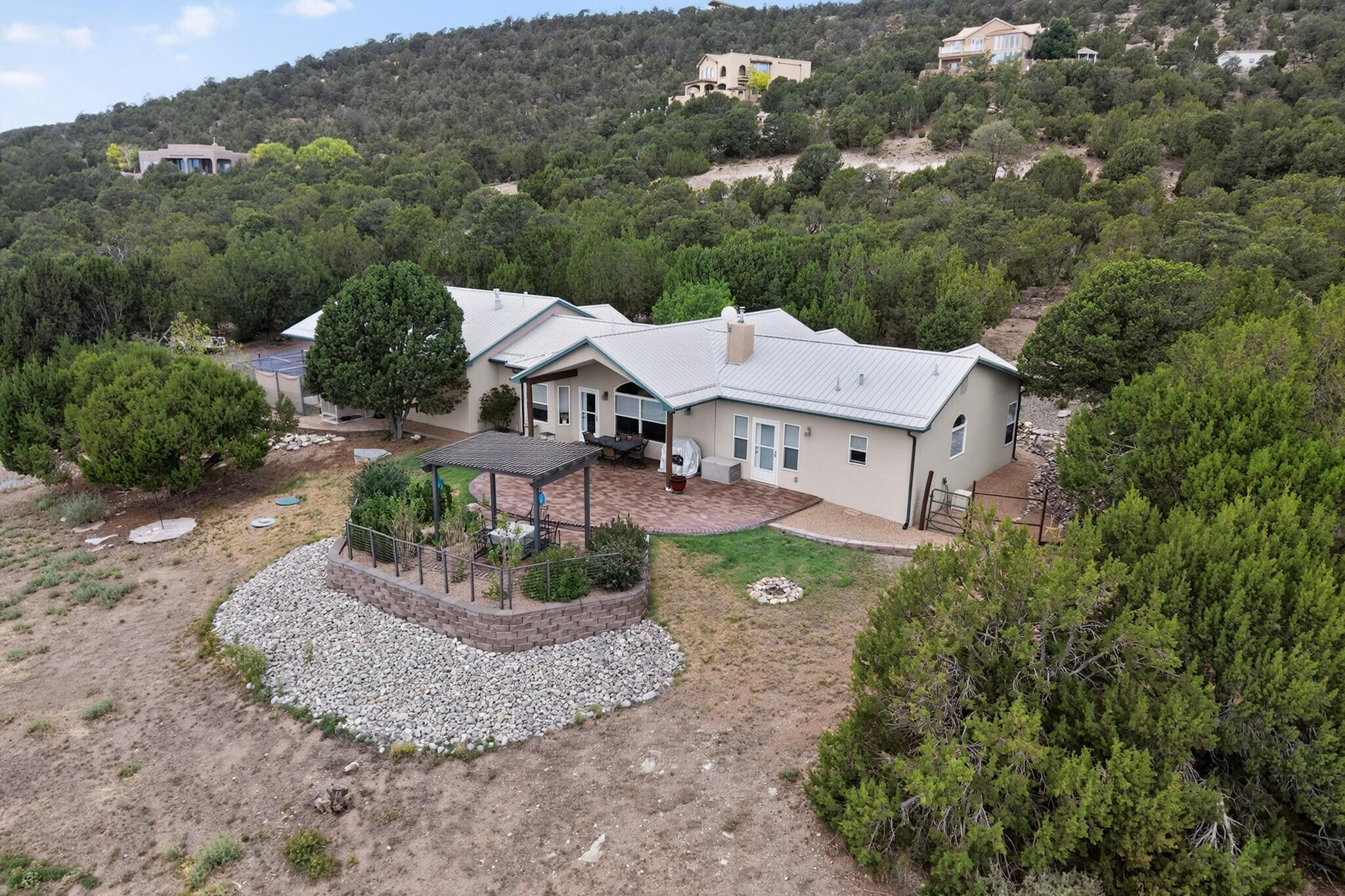 Photo 8 — 97 Sandia Mountain Ranch Drive