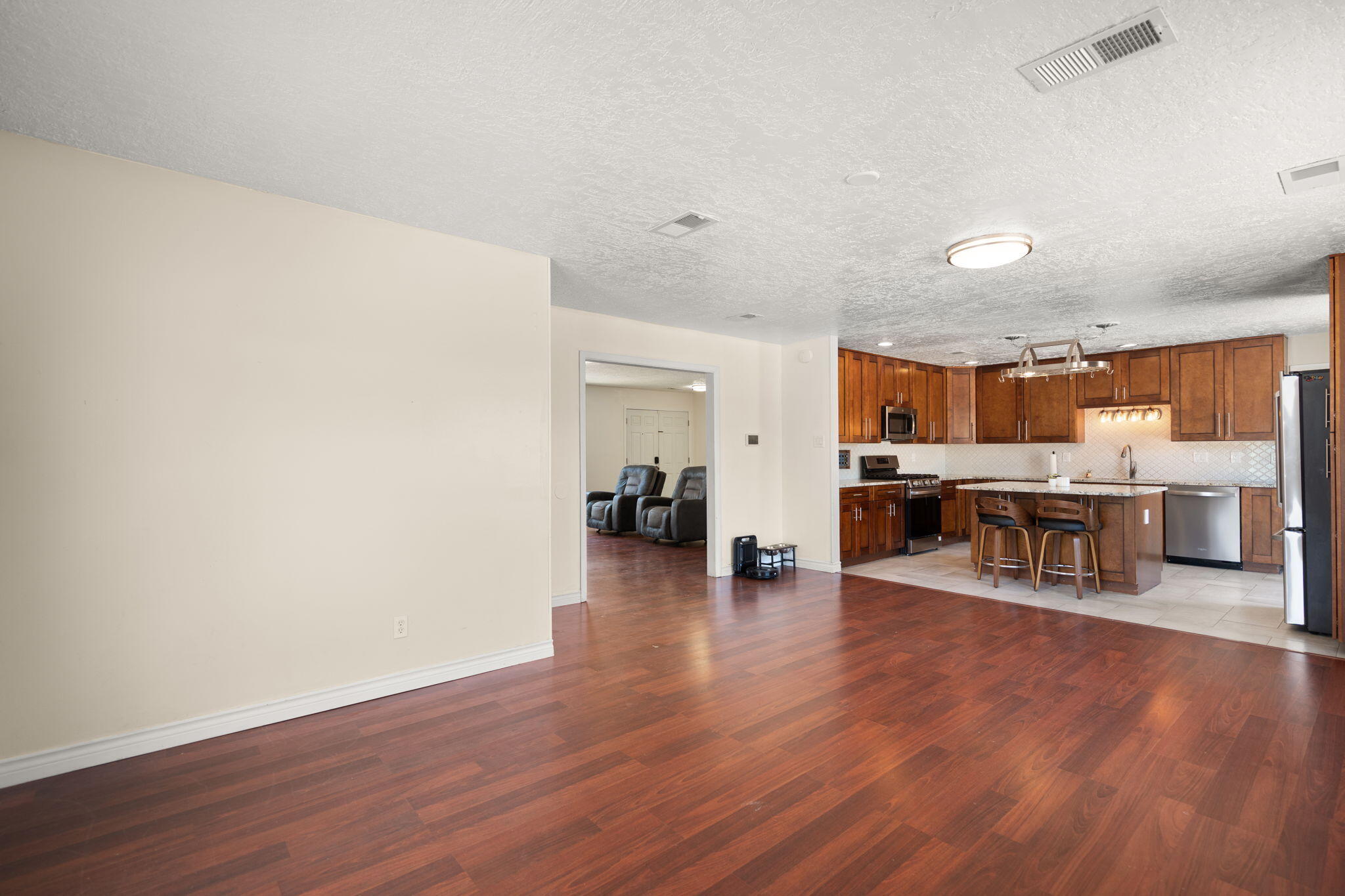 Photo 17 — 3705 35th Circle SE
