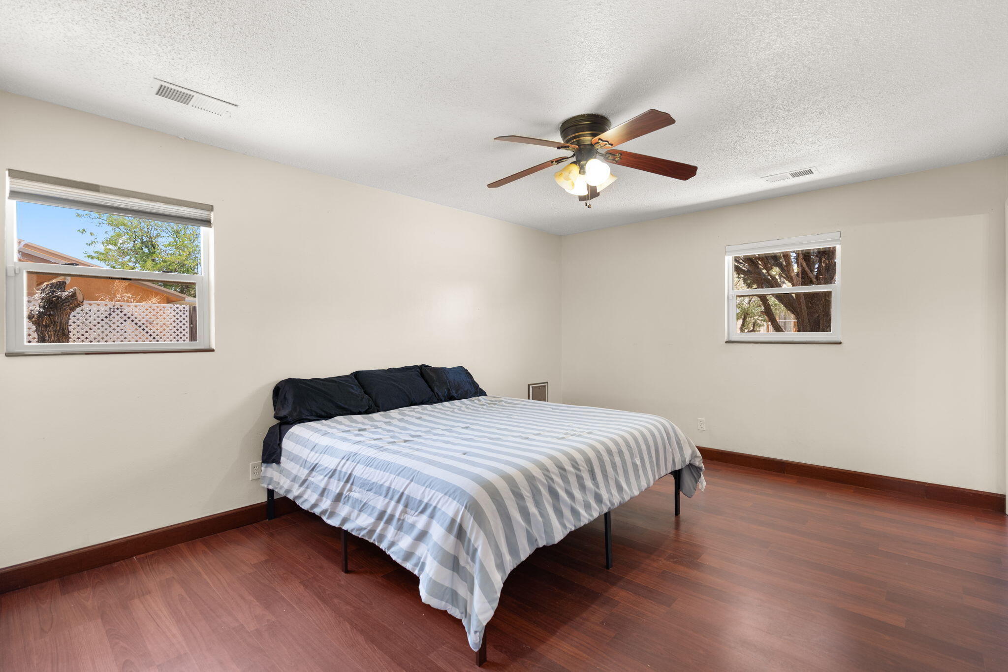 Photo 10 — 3705 35th Circle SE