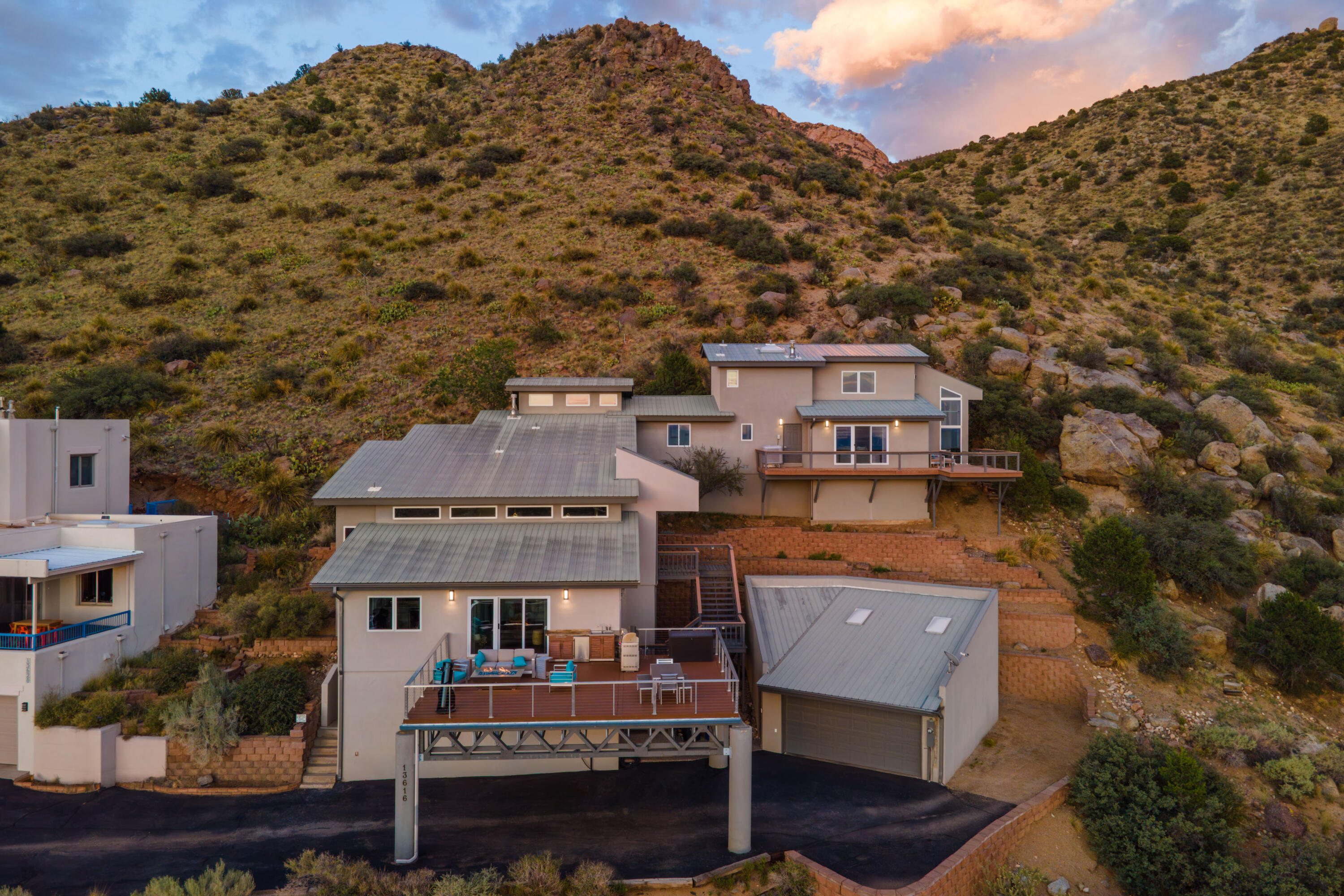 13616 Deer Trail Place NE, Albuquerque, NM 87111
